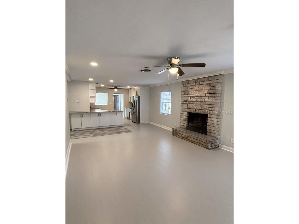 909 Hart Street Clearwater FL 33755 R4910295 image5