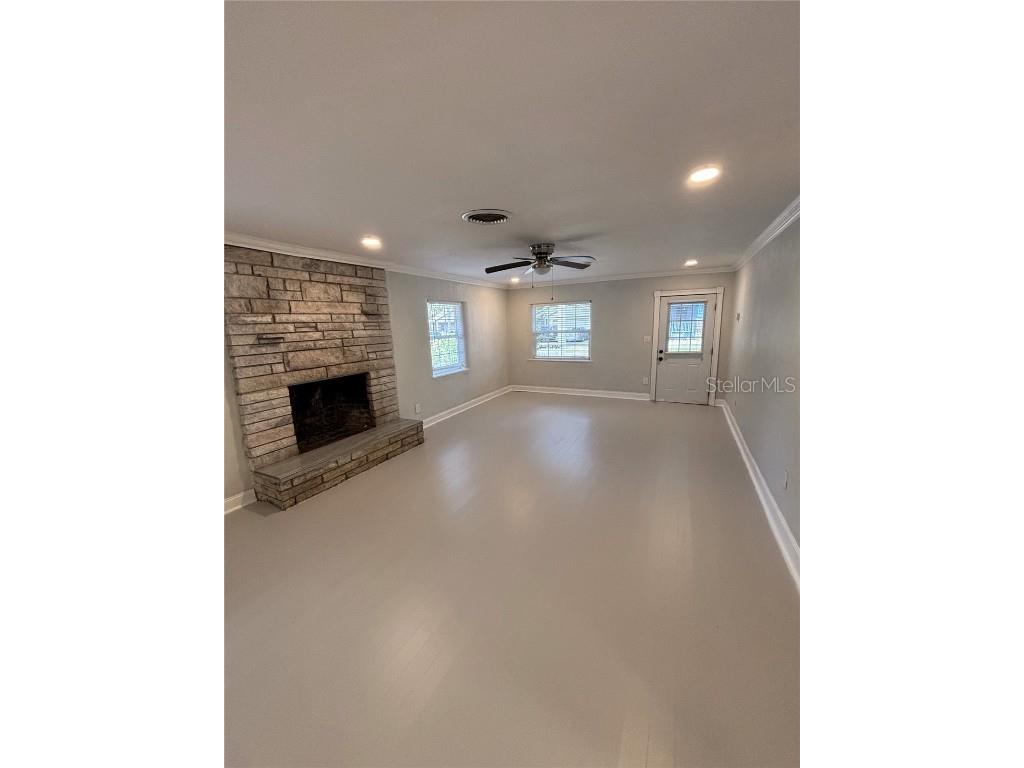 909 Hart Street Clearwater FL 33755 R4910295 image6