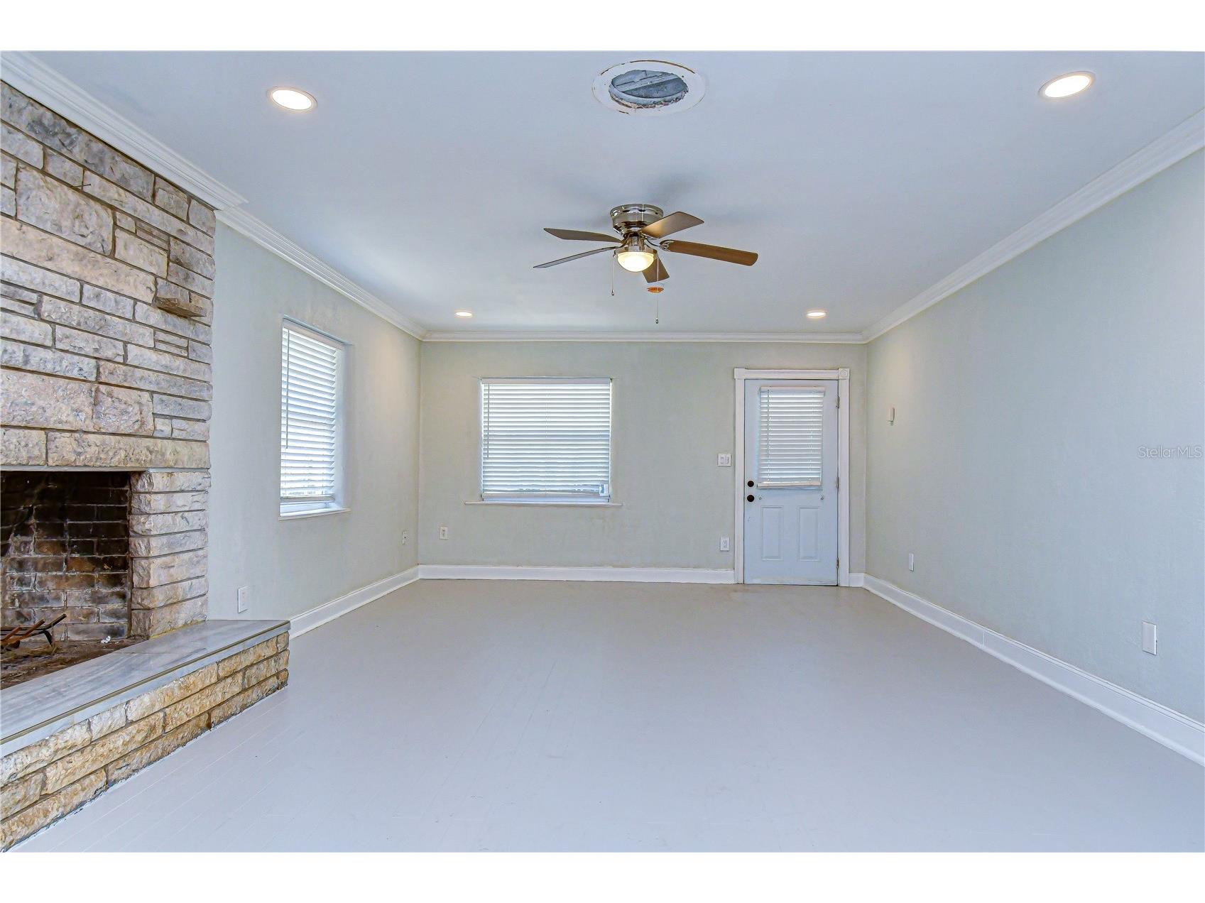 909 Hart Street Clearwater FL 33755 TB8497842 image13
