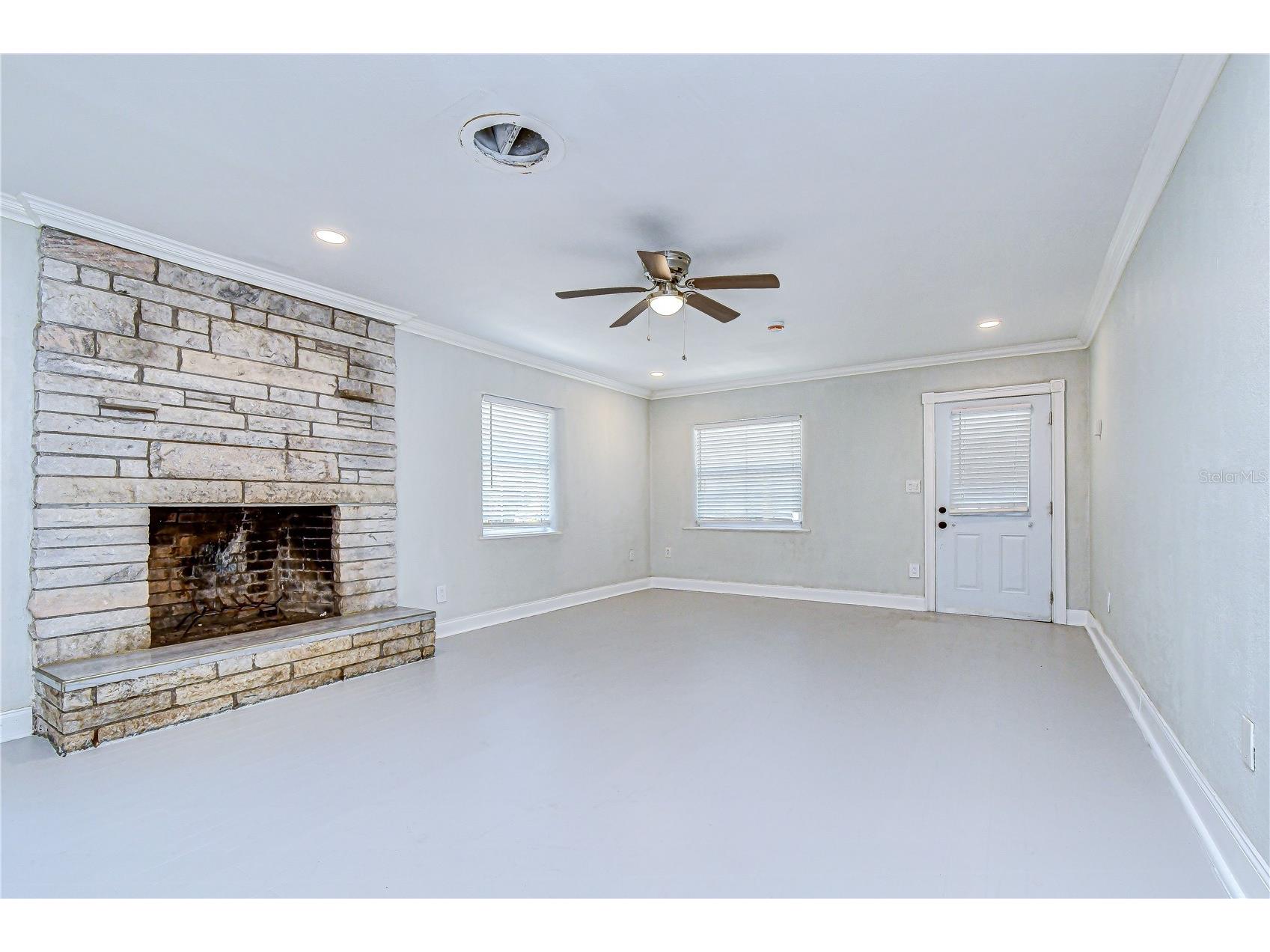 909 Hart Street Clearwater FL 33755 TB8497842 image14