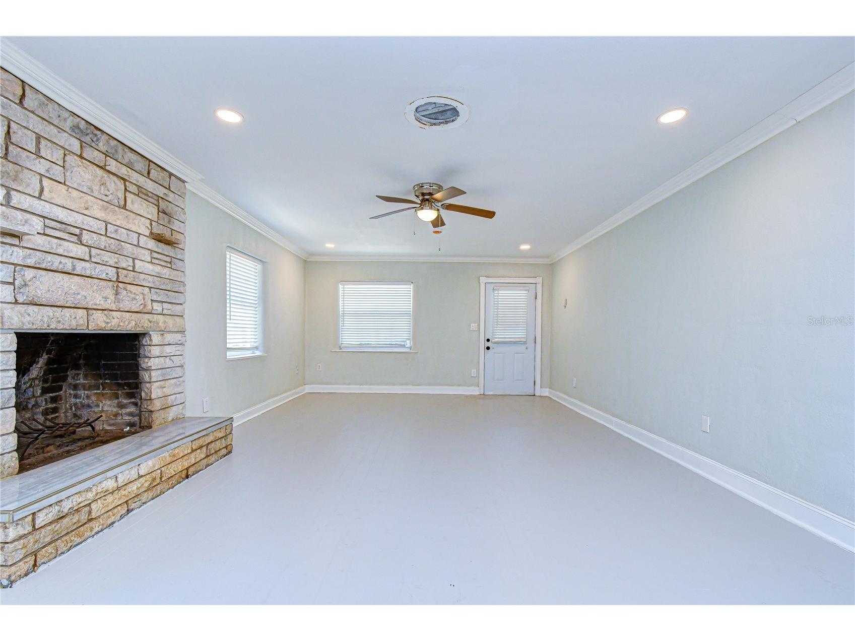 909 Hart Street Clearwater FL 33755 TB8497842 image15
