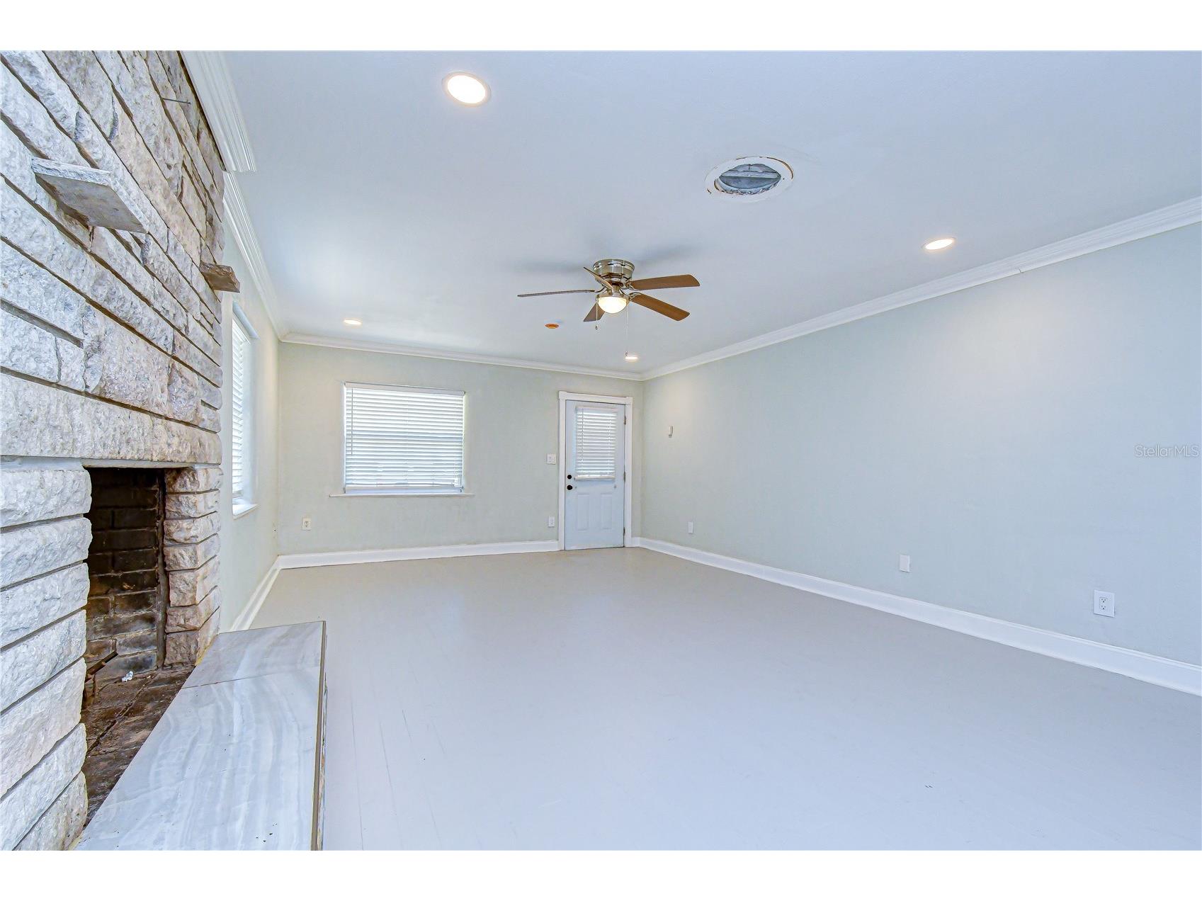 909 Hart Street Clearwater FL 33755 TB8497842 image16