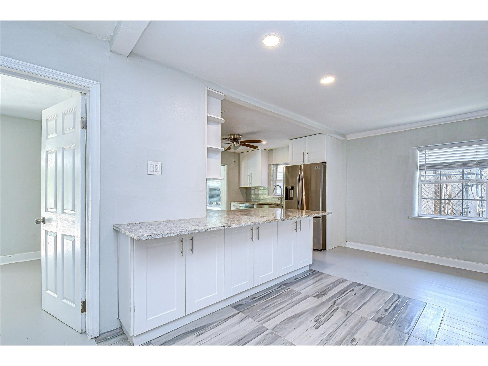 909 Hart Street Clearwater FL 33755 TB8497842 image25