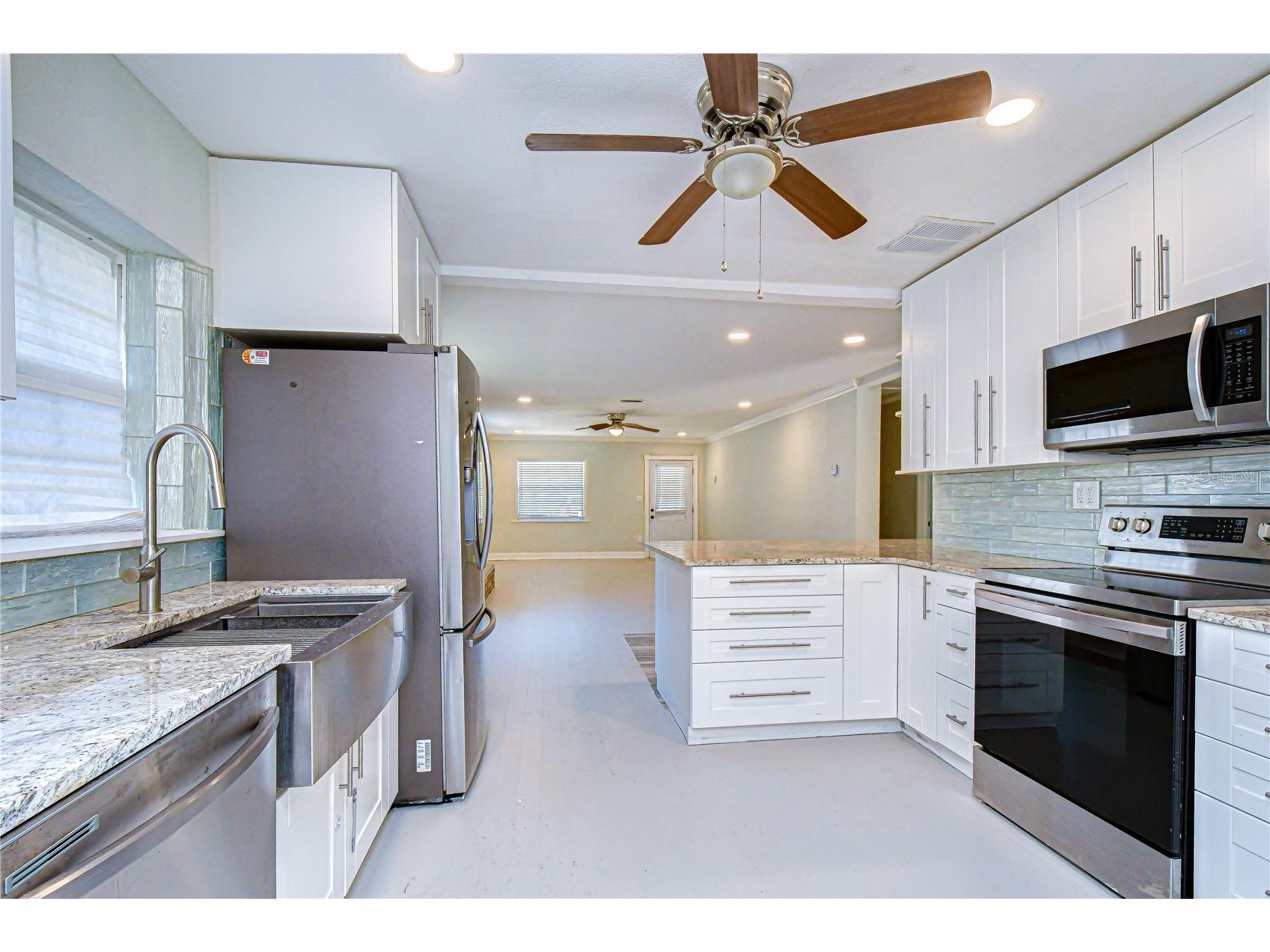 909 Hart Street Clearwater FL 33755 TB8497842 image31