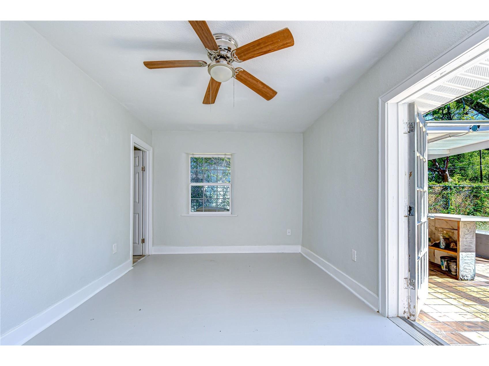 909 Hart Street Clearwater FL 33755 TB8497842 image38