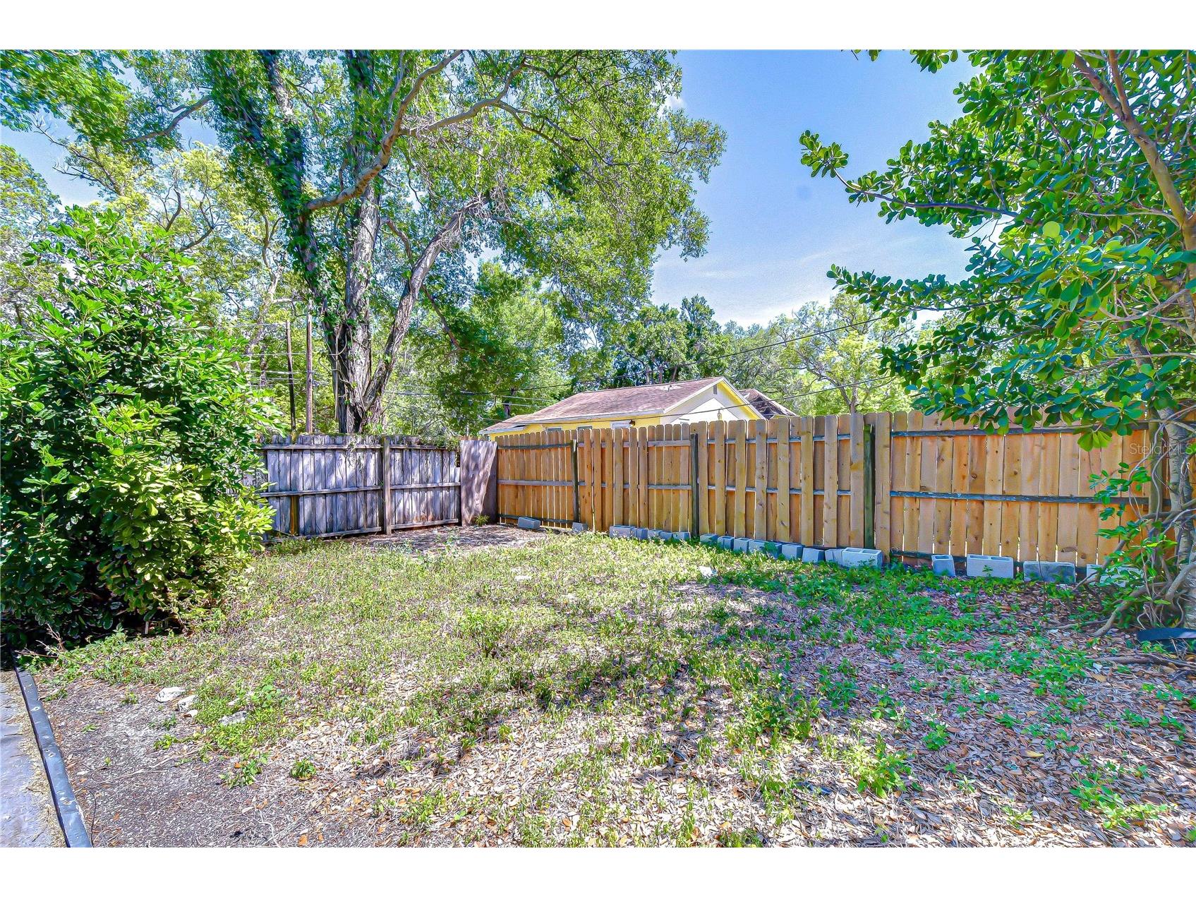 909 Hart Street Clearwater FL 33755 TB8497842 image75