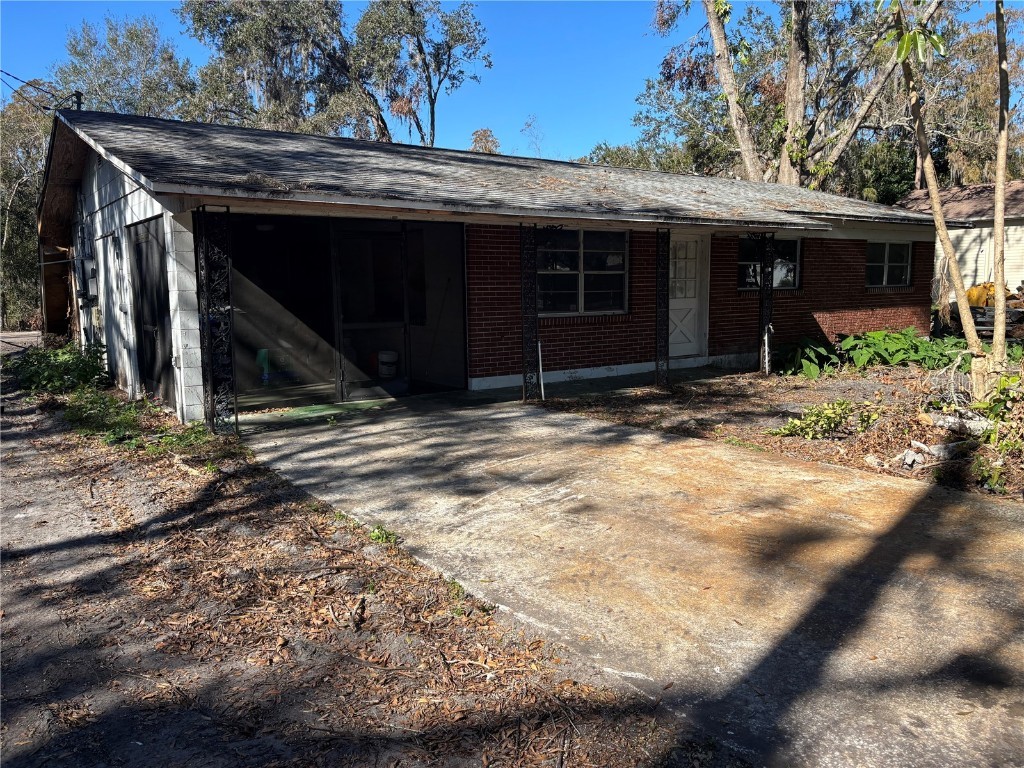 909 Lake Charles Circle Lutz FL 33548 TB8327376 image1