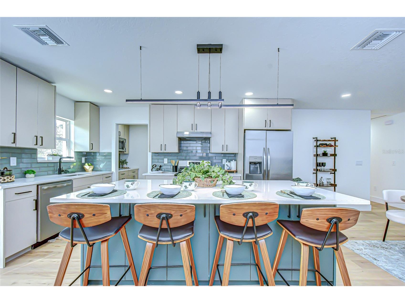 909 Lake Charles Circle Lutz FL 33548 TB8461269 image10