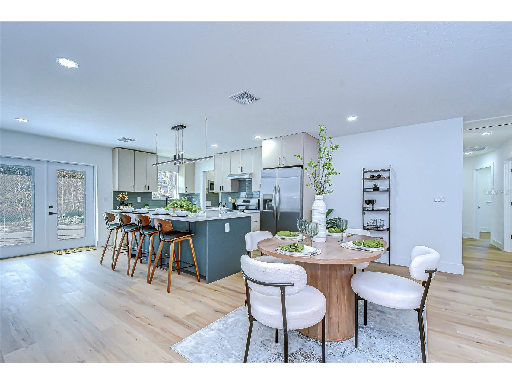 909 Lake Charles Circle Lutz FL 33548 TB8461269 image3