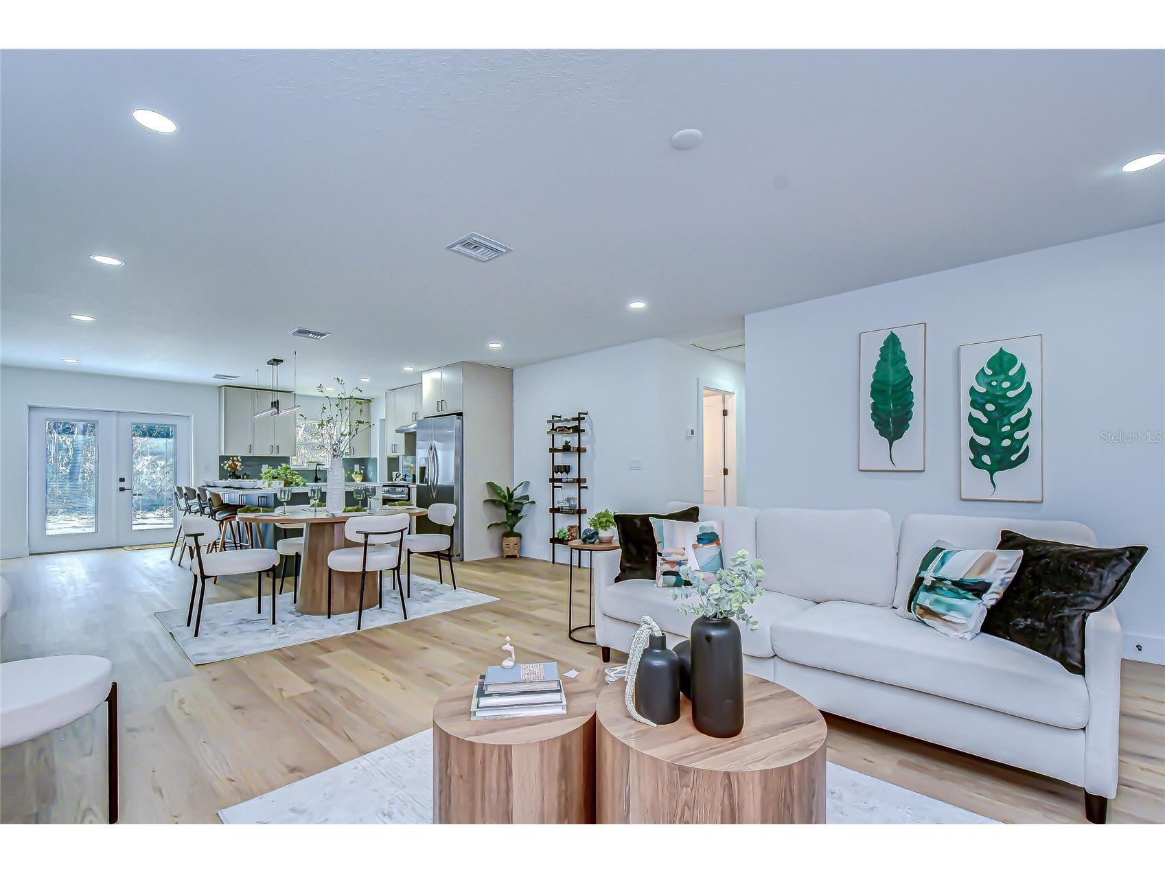 909 Lake Charles Circle Lutz FL 33548 TB8461269 image8