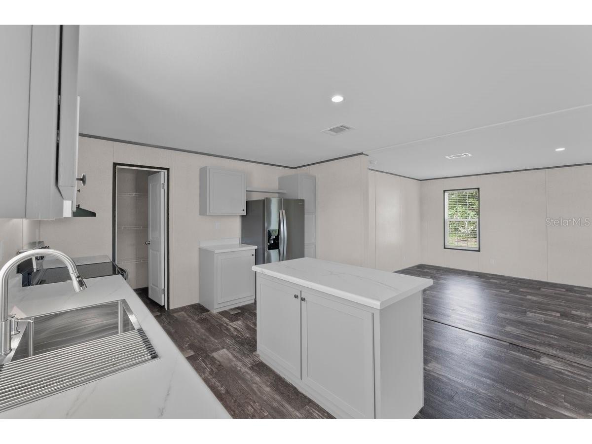 909 Lake Thomas Road Lake Wales FL 33898 G5093170 image4