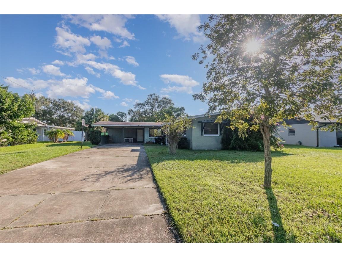 909 Marabon Avenue Orlando FL 32806 O6249214 image1