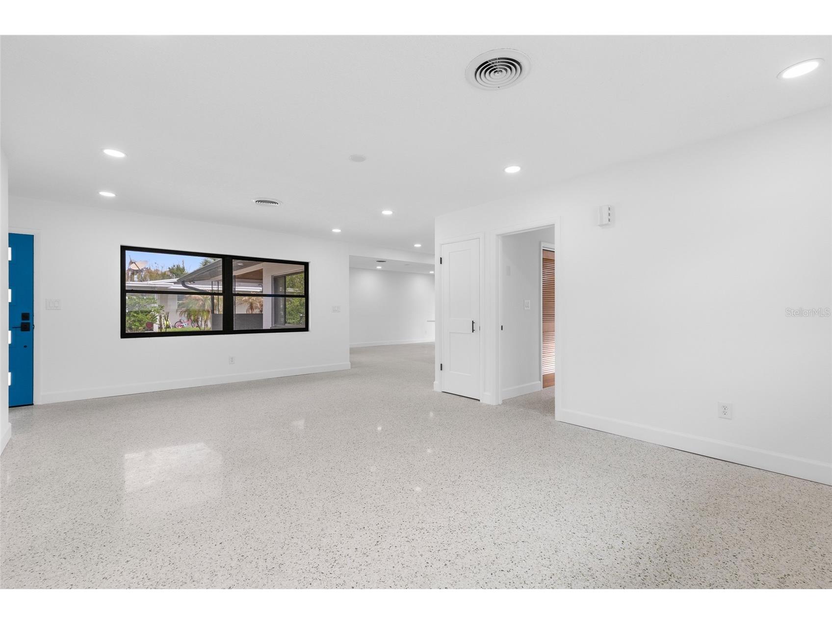 909 Marabon Avenue Orlando FL 32806 O6392979 image7