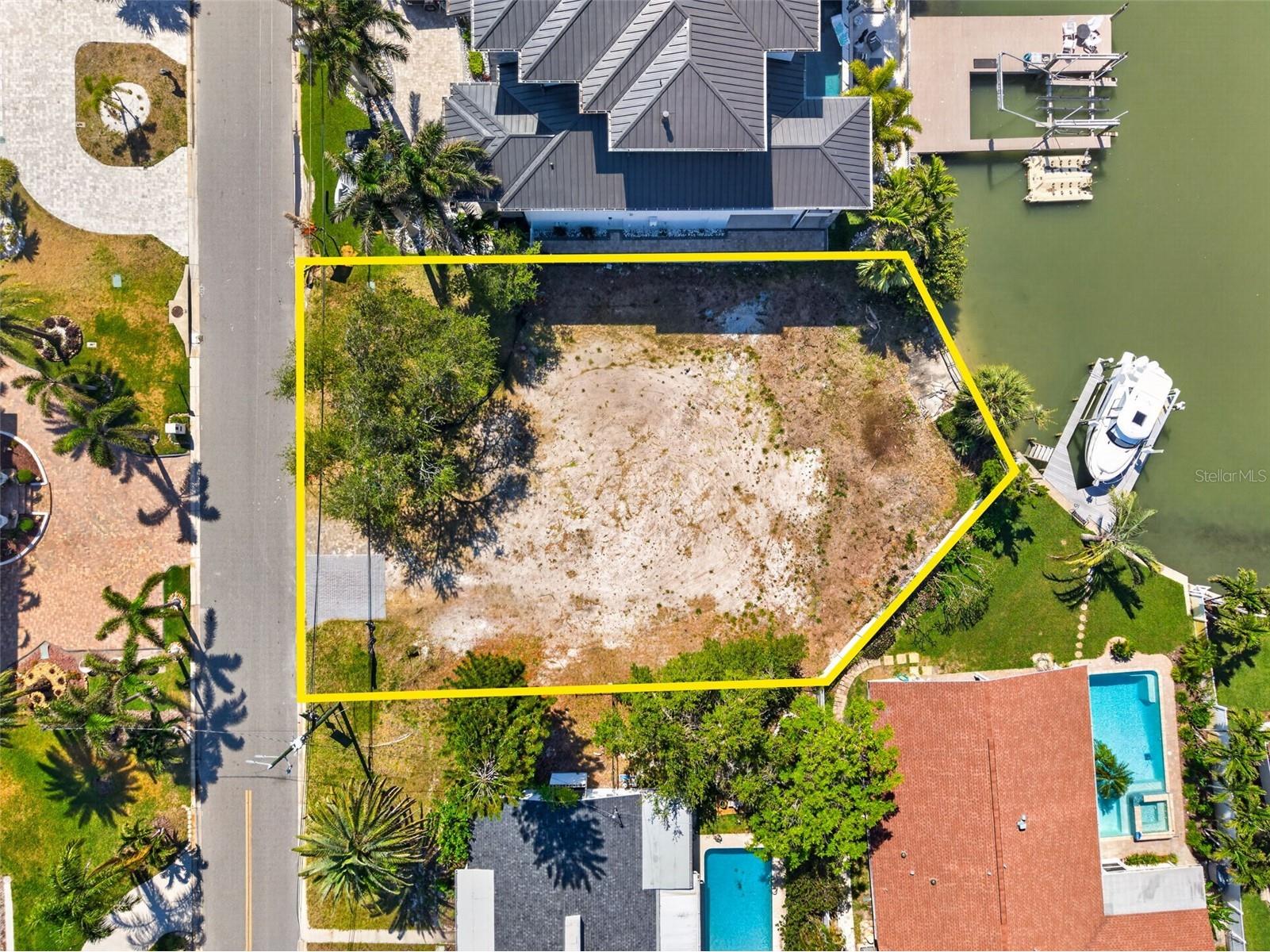 909 Oakwood Drive Largo FL 33770 TB8504942 image1