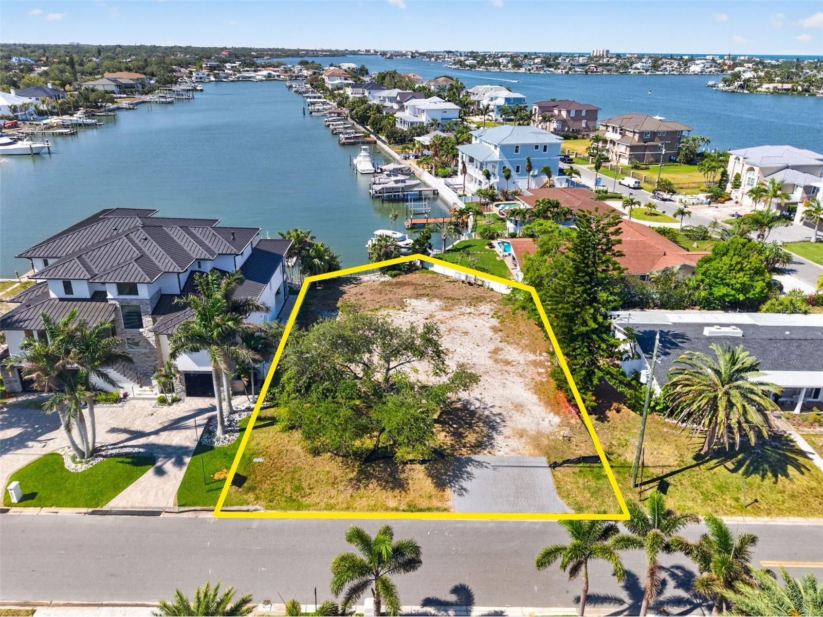 909 Oakwood Drive Largo FL 33770 TB8504942 image2