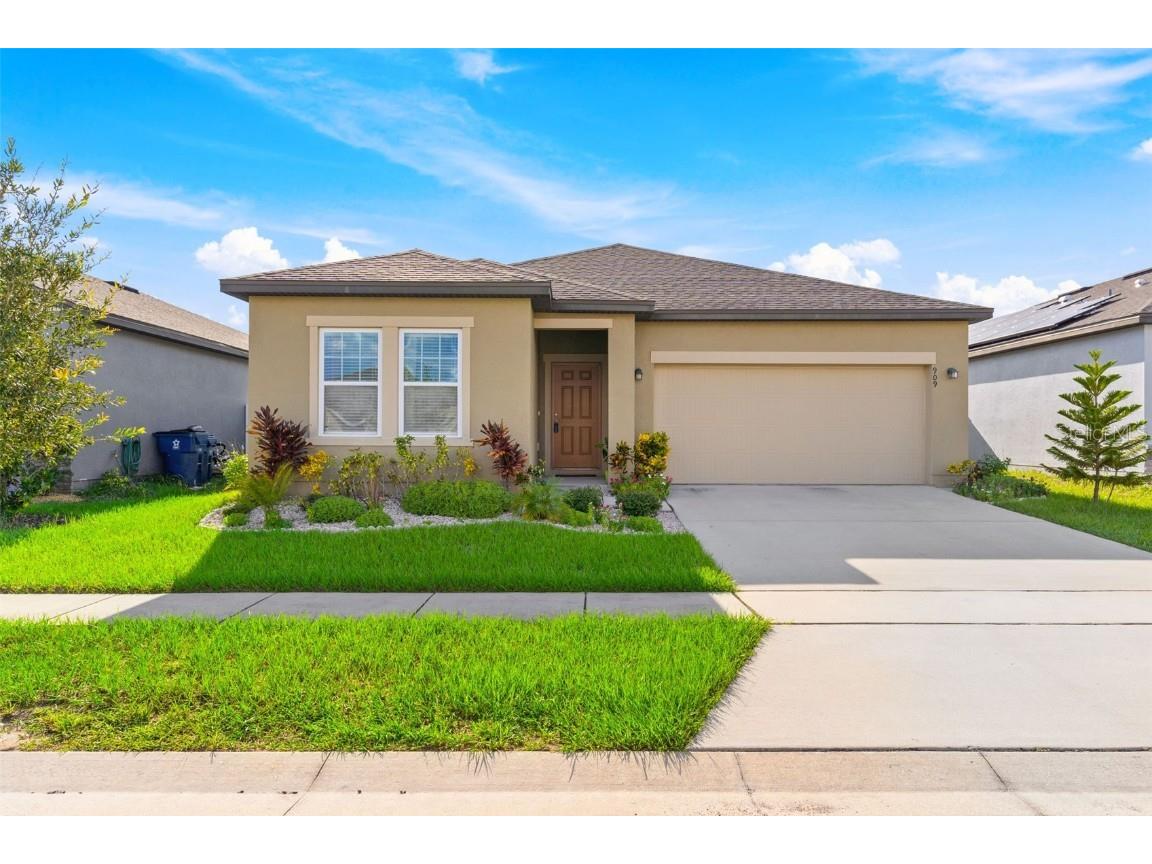 909 Orchid Grove Boulevard Davenport FL 33837 O6141113 image1