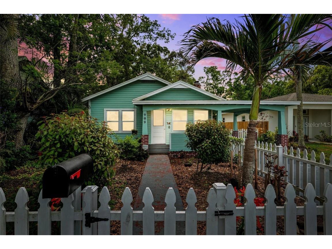 909 Plaza Street Clearwater FL 33755 TB8366140 image1