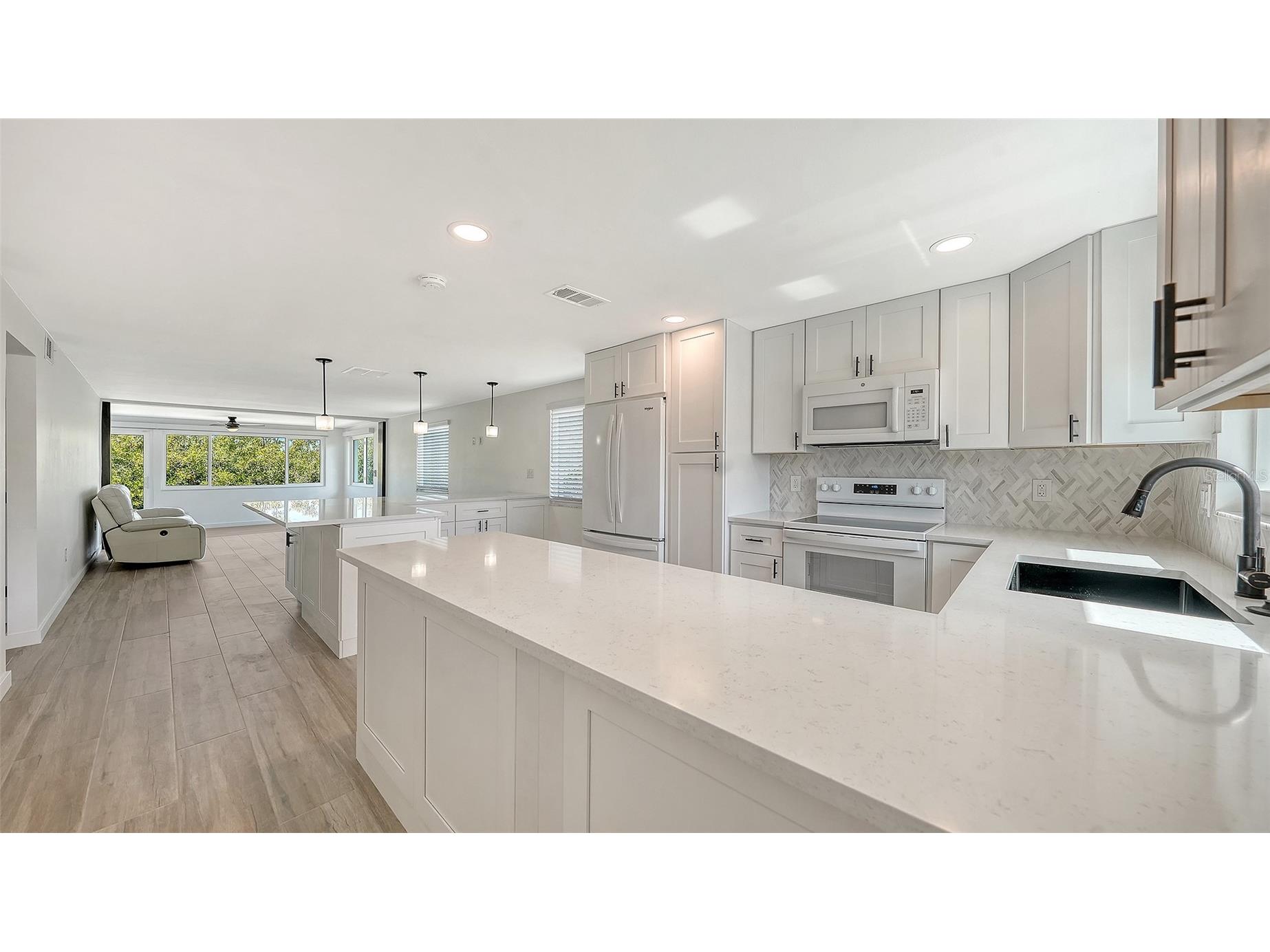 909 Spanish Drive N Longboat Key FL 34228 A4684728 image13