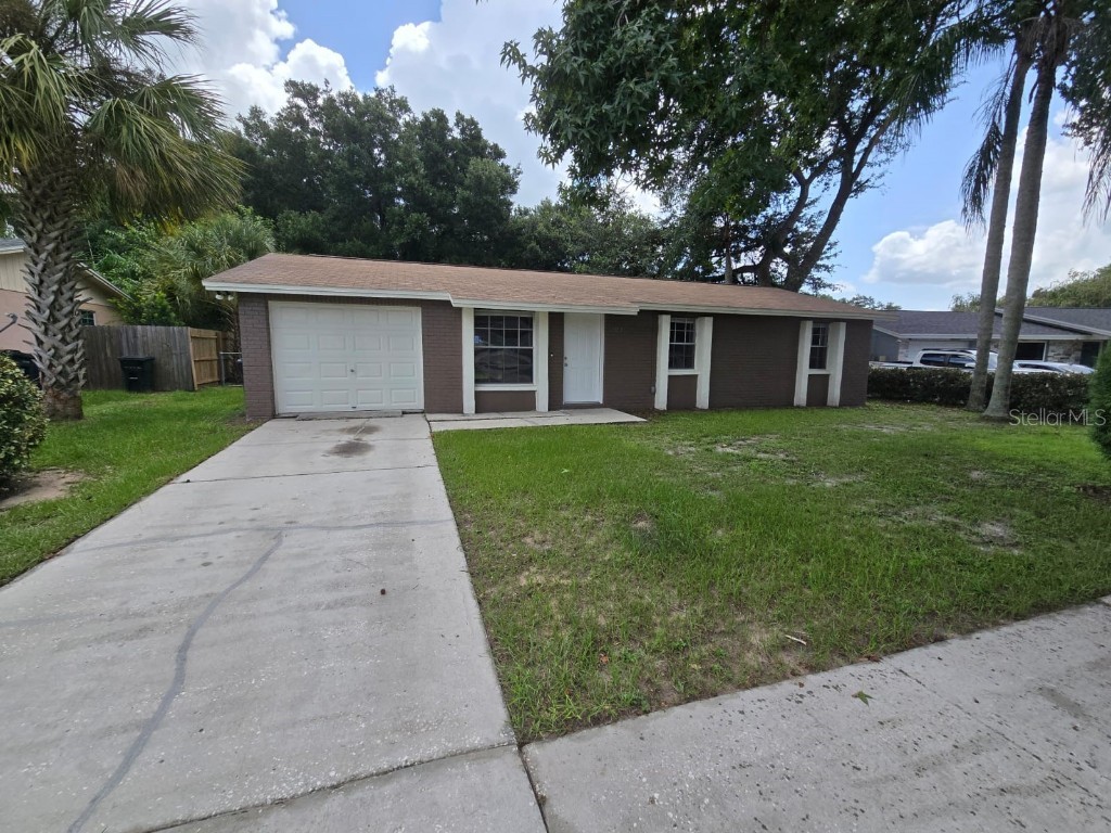 909 Sutherland Circle Valrico FL 33594 U8252333 image1