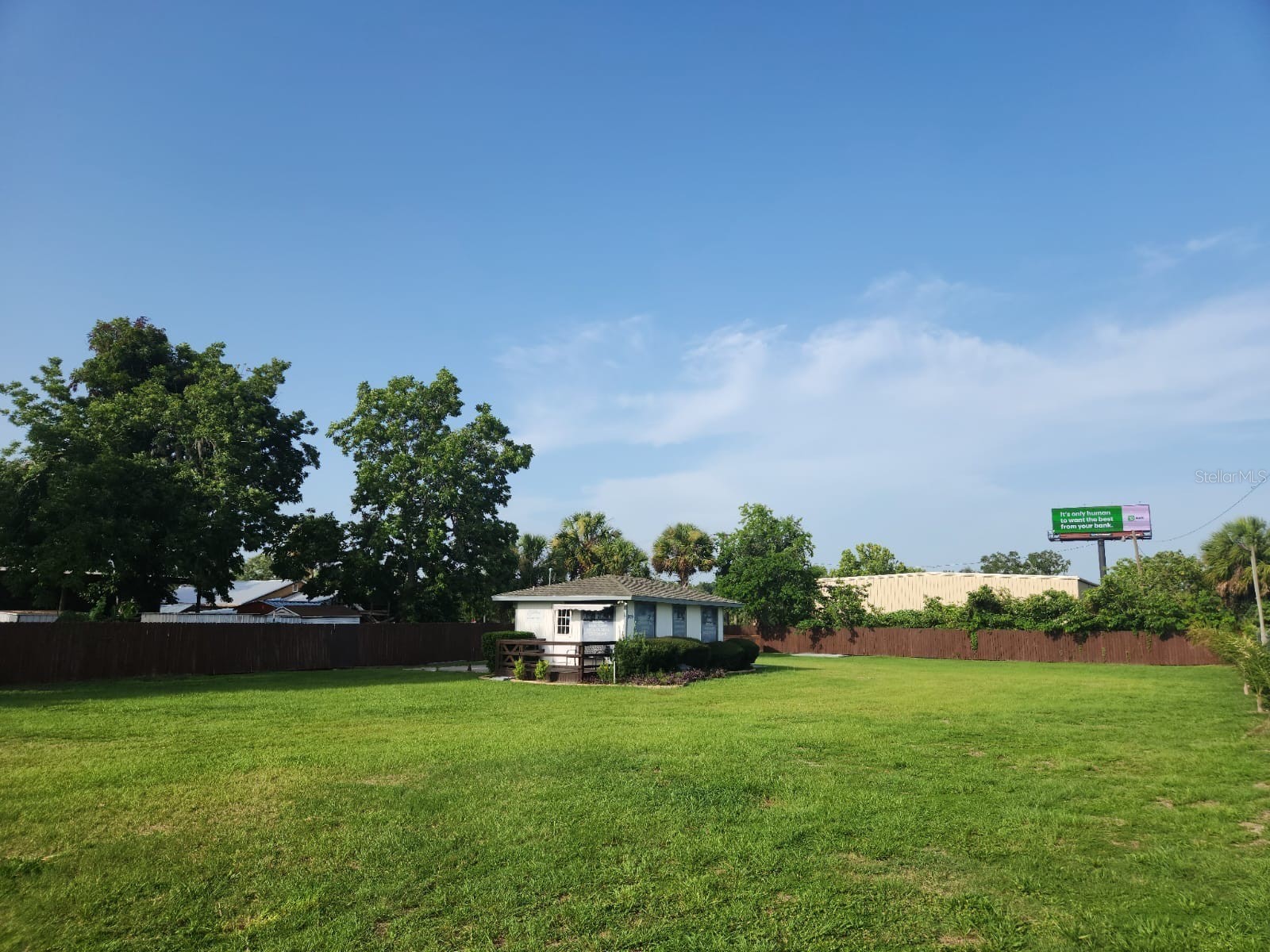 909 SW (Hwy 200) 10th Street Ocala FL 34471 OM703056 image12