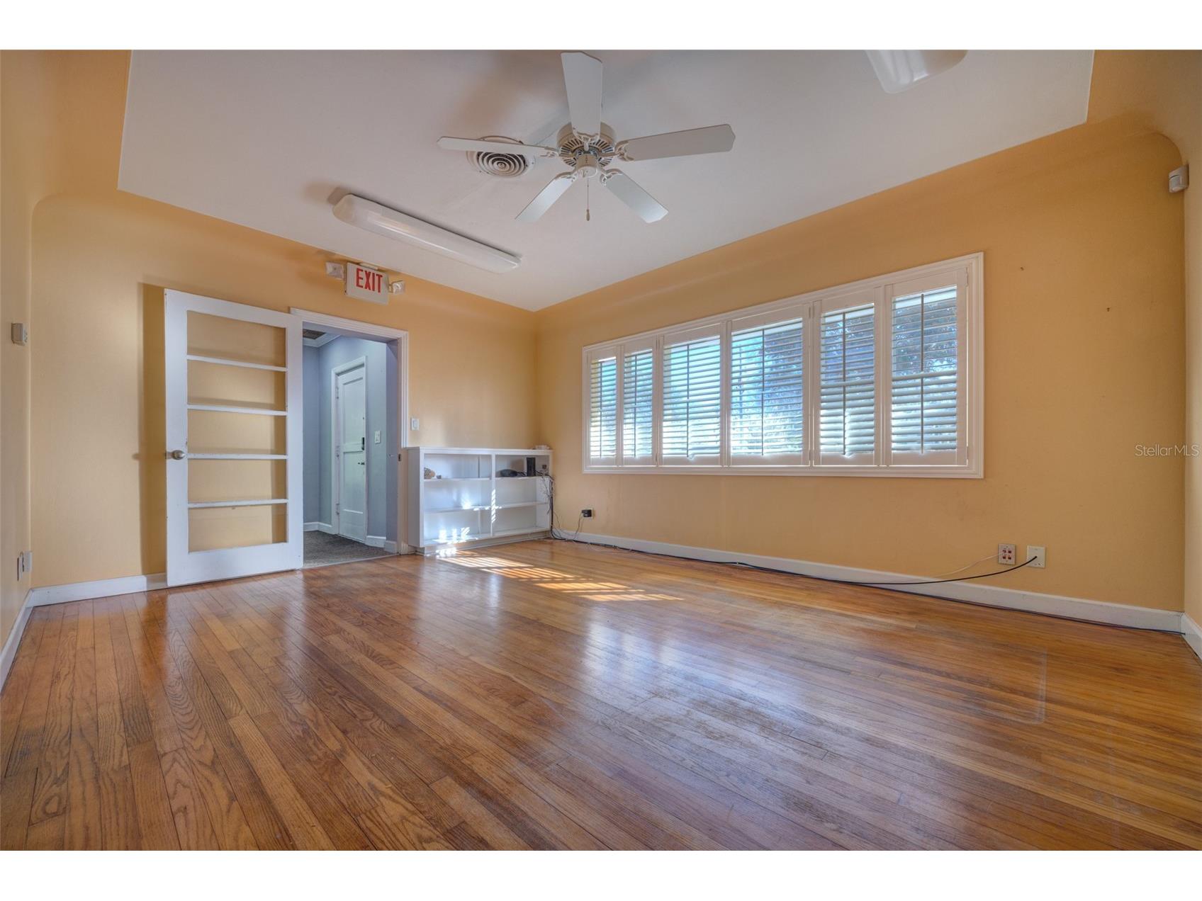 909 W New York Avenue Deland FL 32720 V4946194 image25