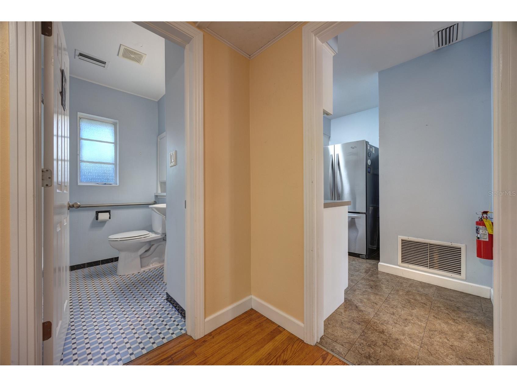 909 W New York Avenue Deland FL 32720 V4946194 image5
