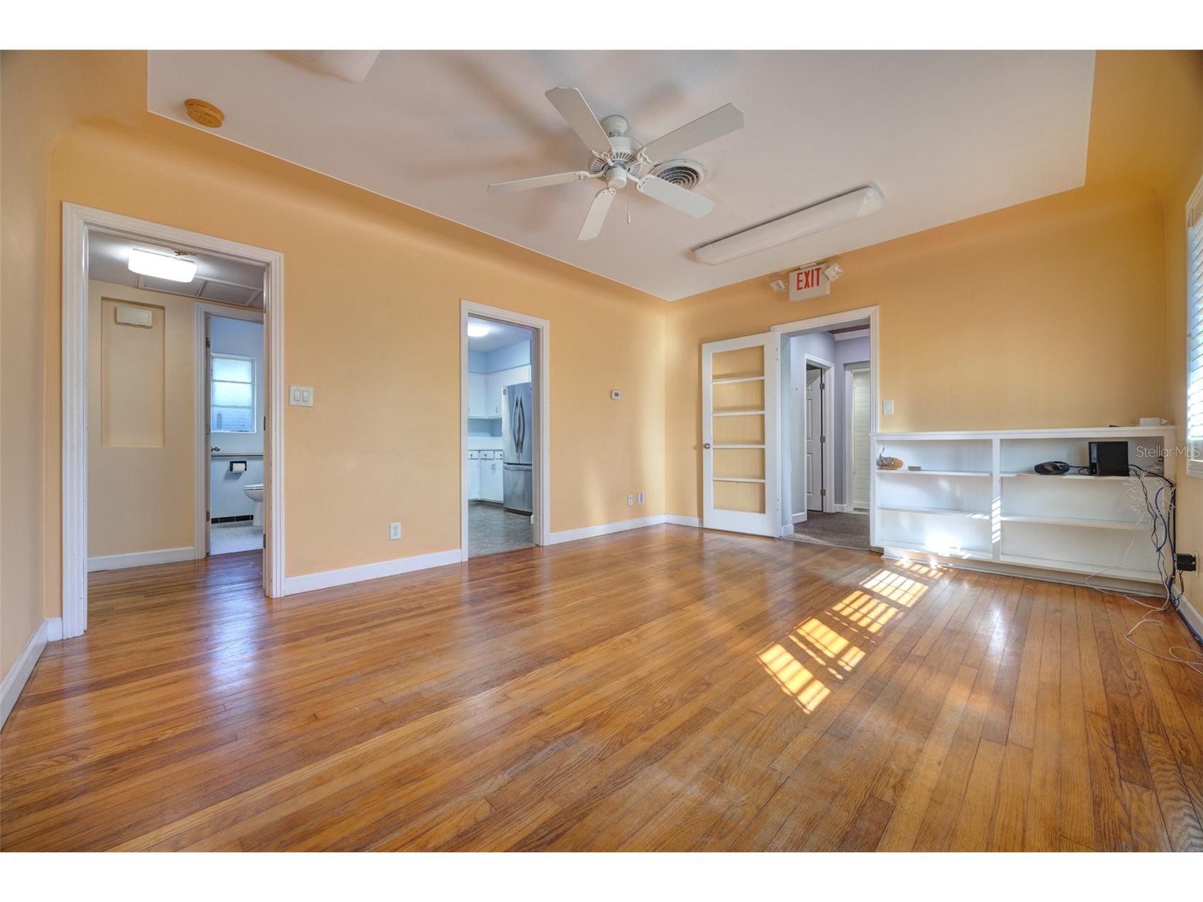 909 W New York Avenue Deland FL 32720 V4946194 image7