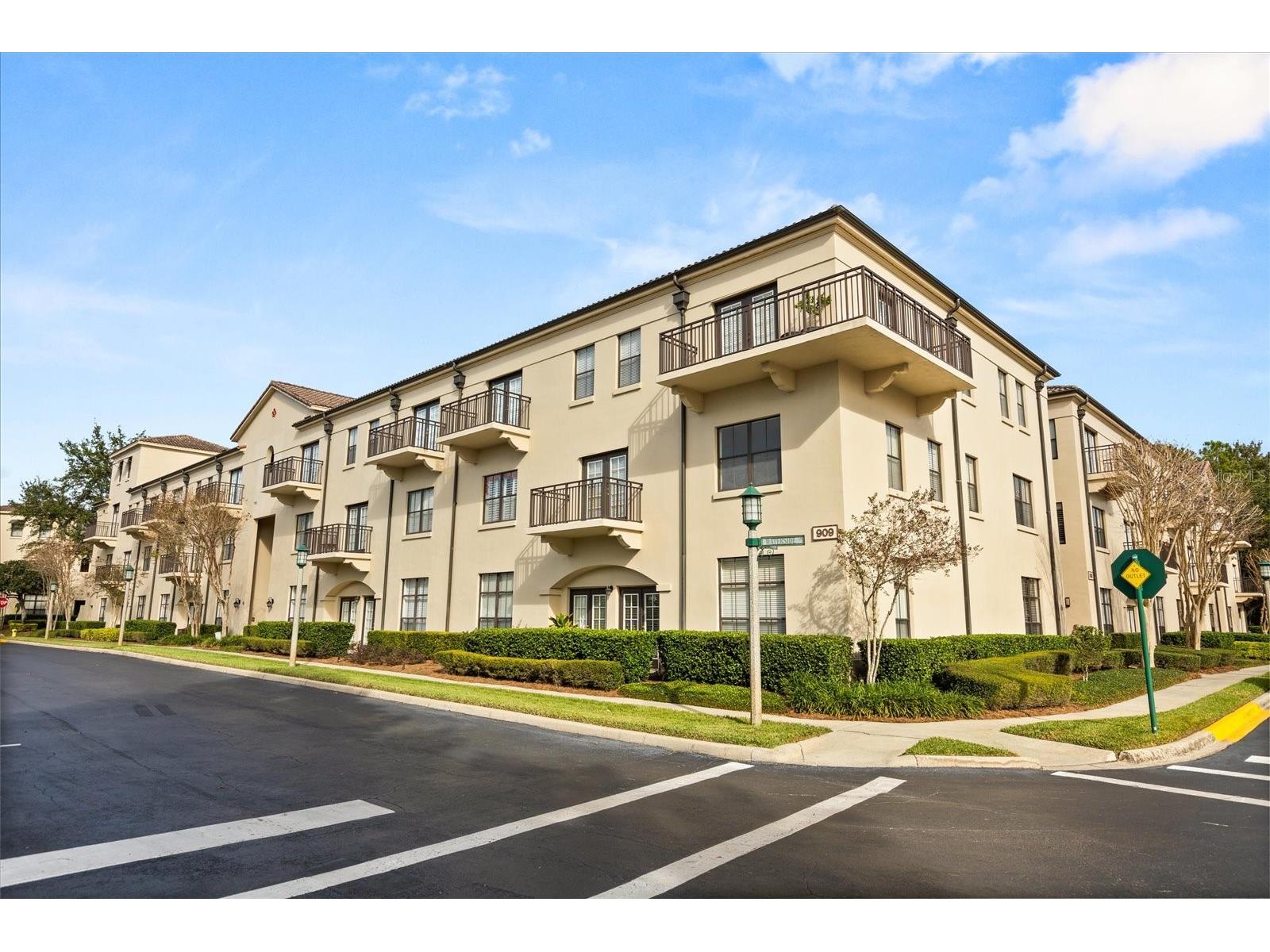909 Waterside Ln #307 Celebration FL 34747 O6371125 image1