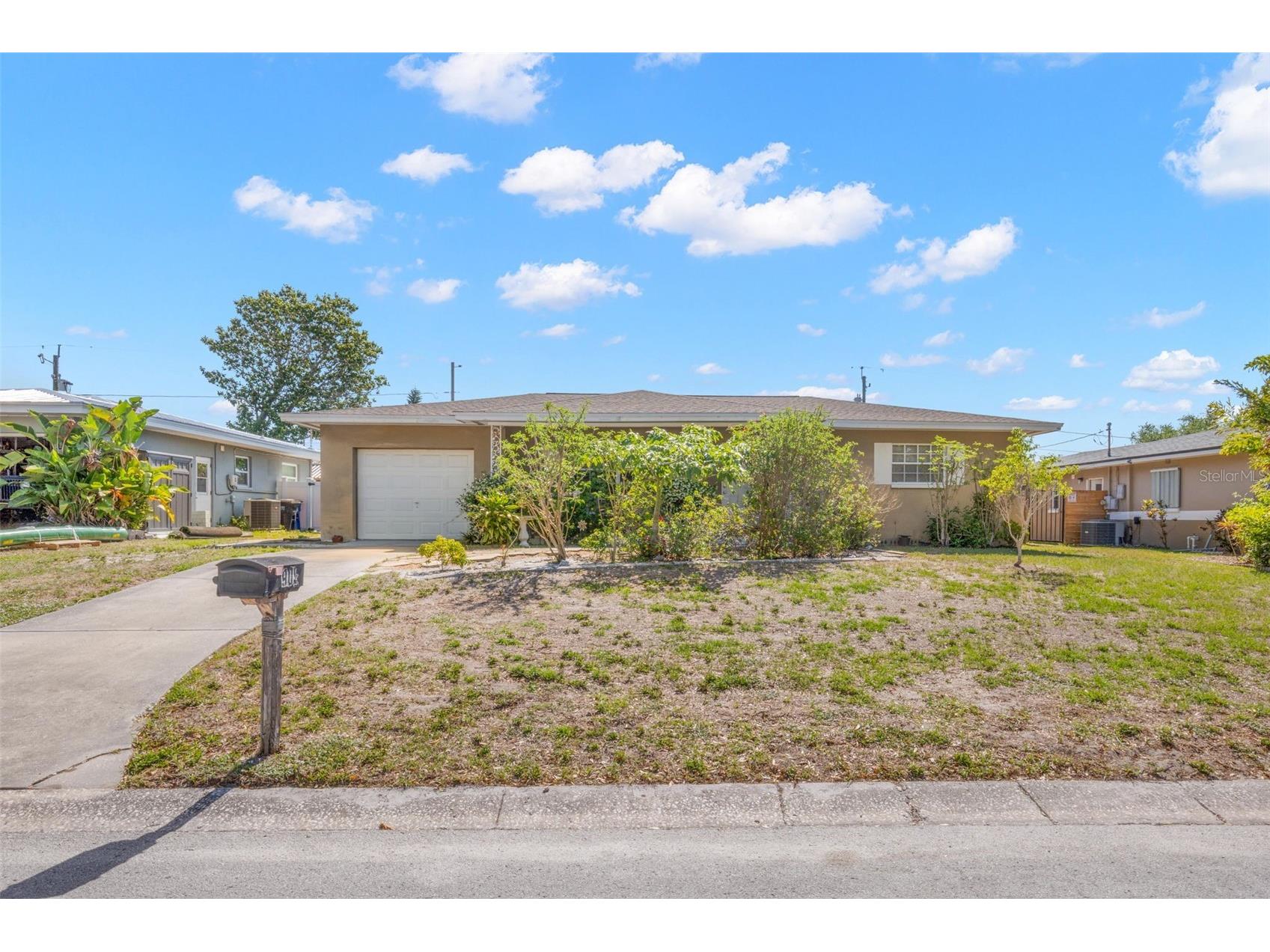 909 Woodley Road Clearwater FL 33764 TB8499816 image1