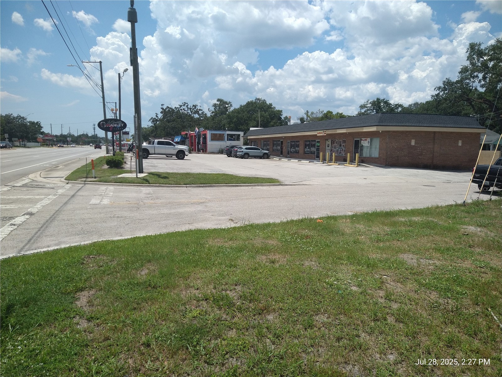 909 and 911 West Hillsborough Avenue Tampa FL 33604 W7838868 image24