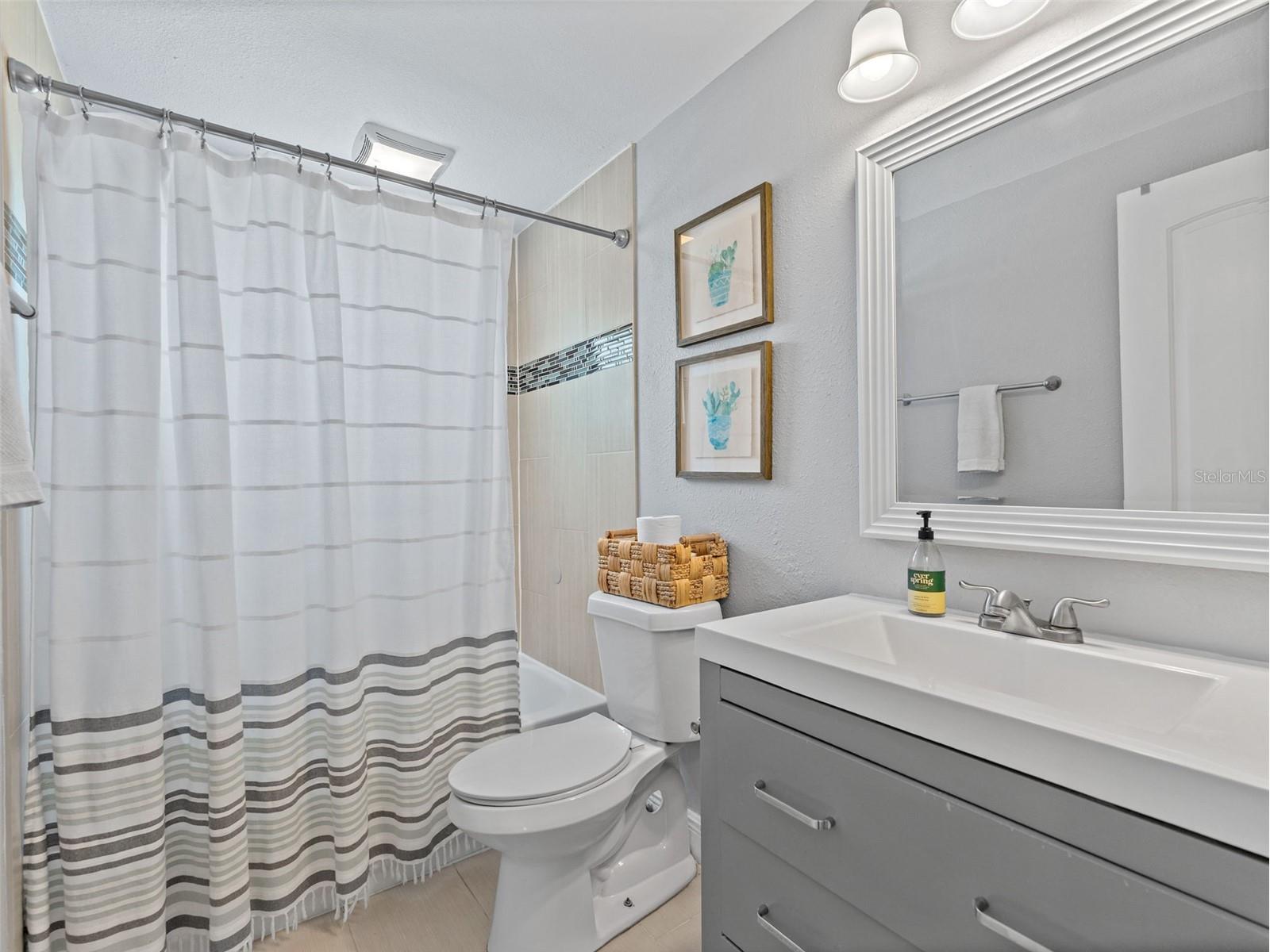 9091 83rd Way Seminole FL 33777 TB8499657 image18