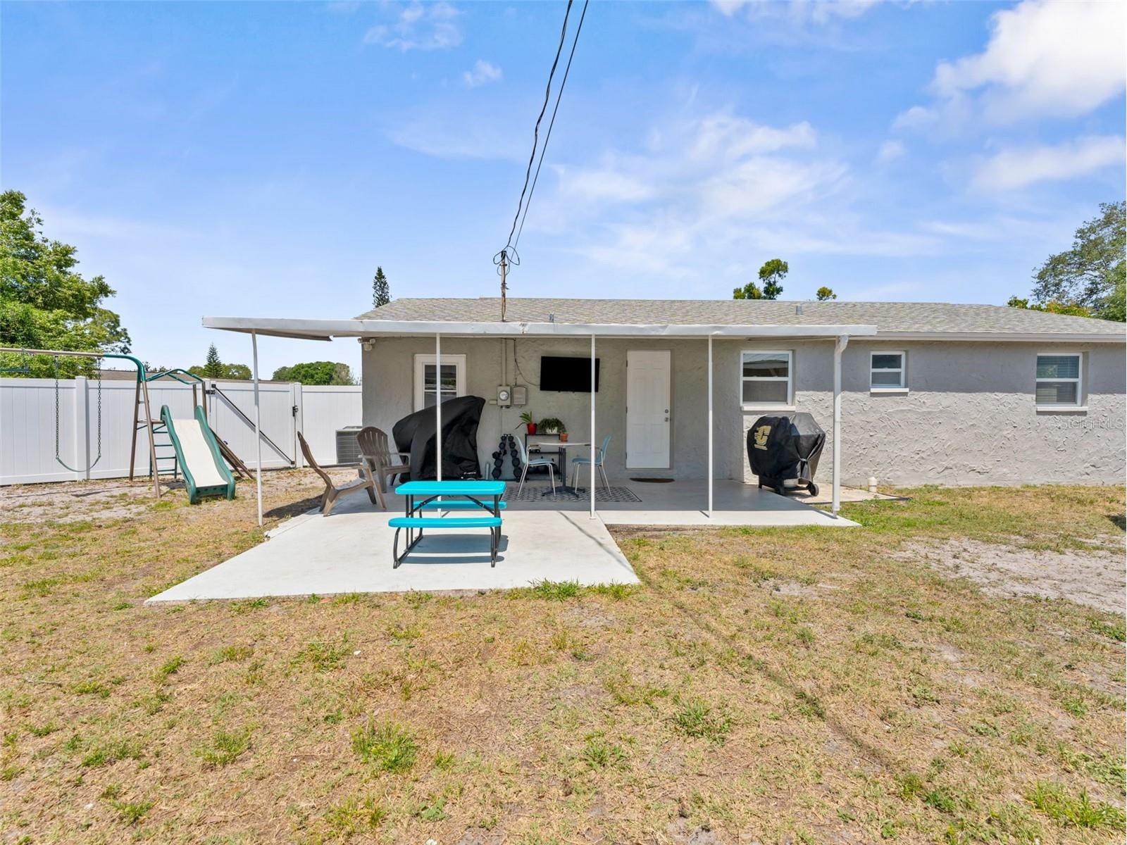 9091 83rd Way Seminole FL 33777 TB8499657 image26