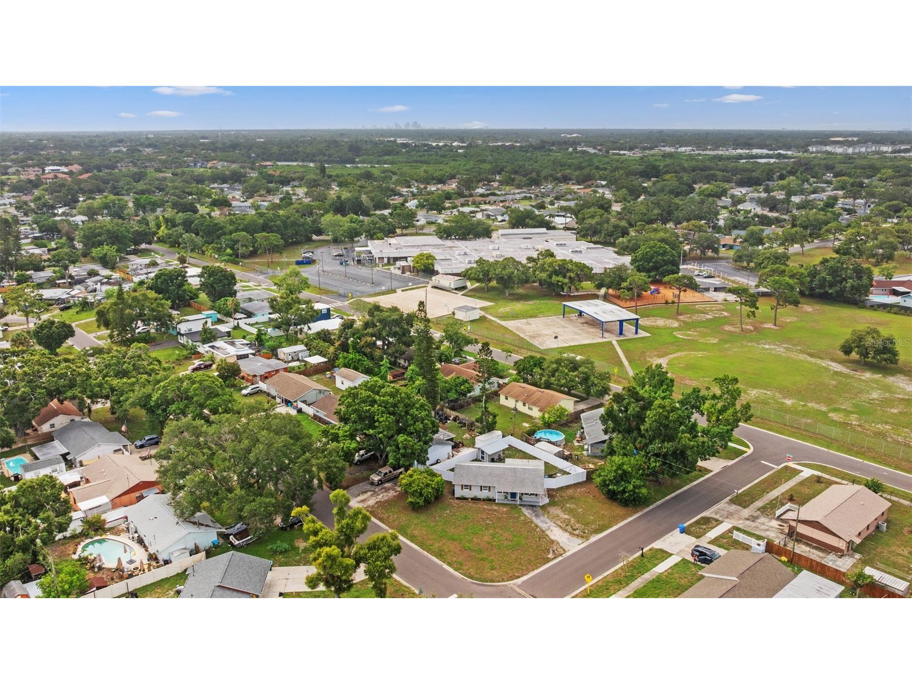 9091 83rd Way Seminole FL 33777 TB8499657 image38