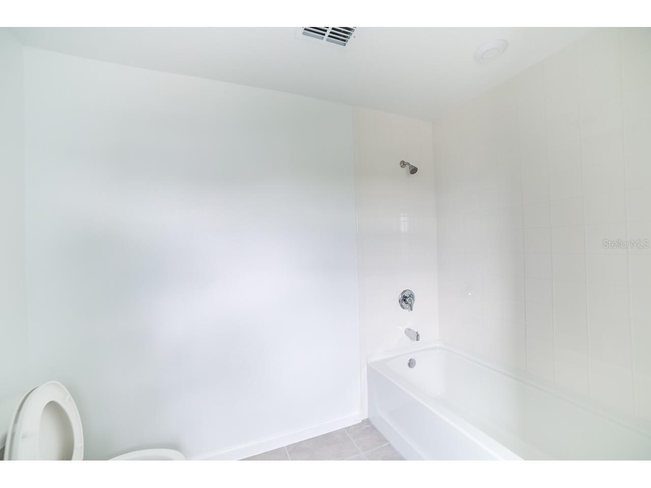 9095 Beach Tea Way Kissimmee FL 34747 O6412015 image17