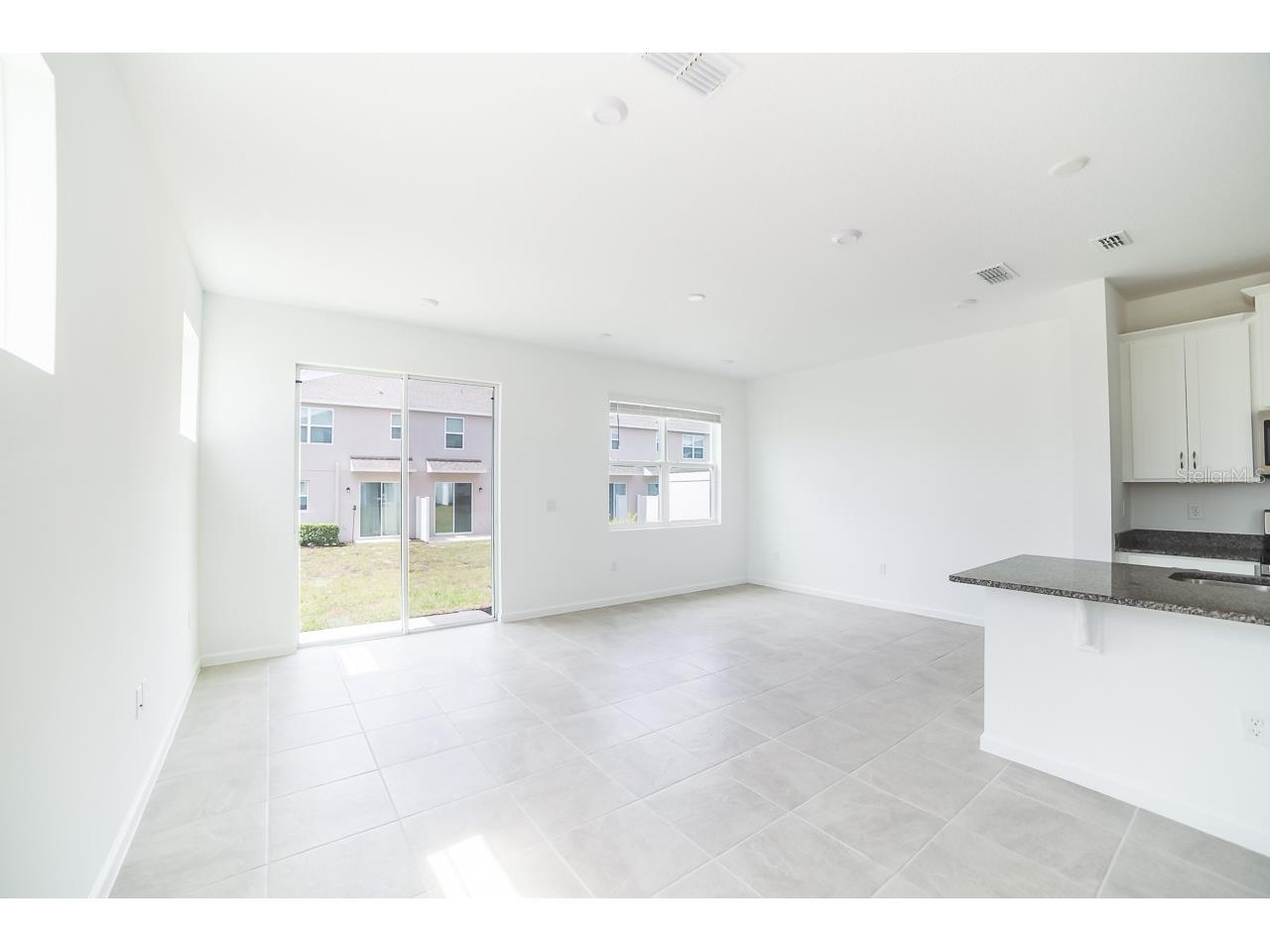 9095 Beach Tea Way Kissimmee FL 34747 O6412015 image5