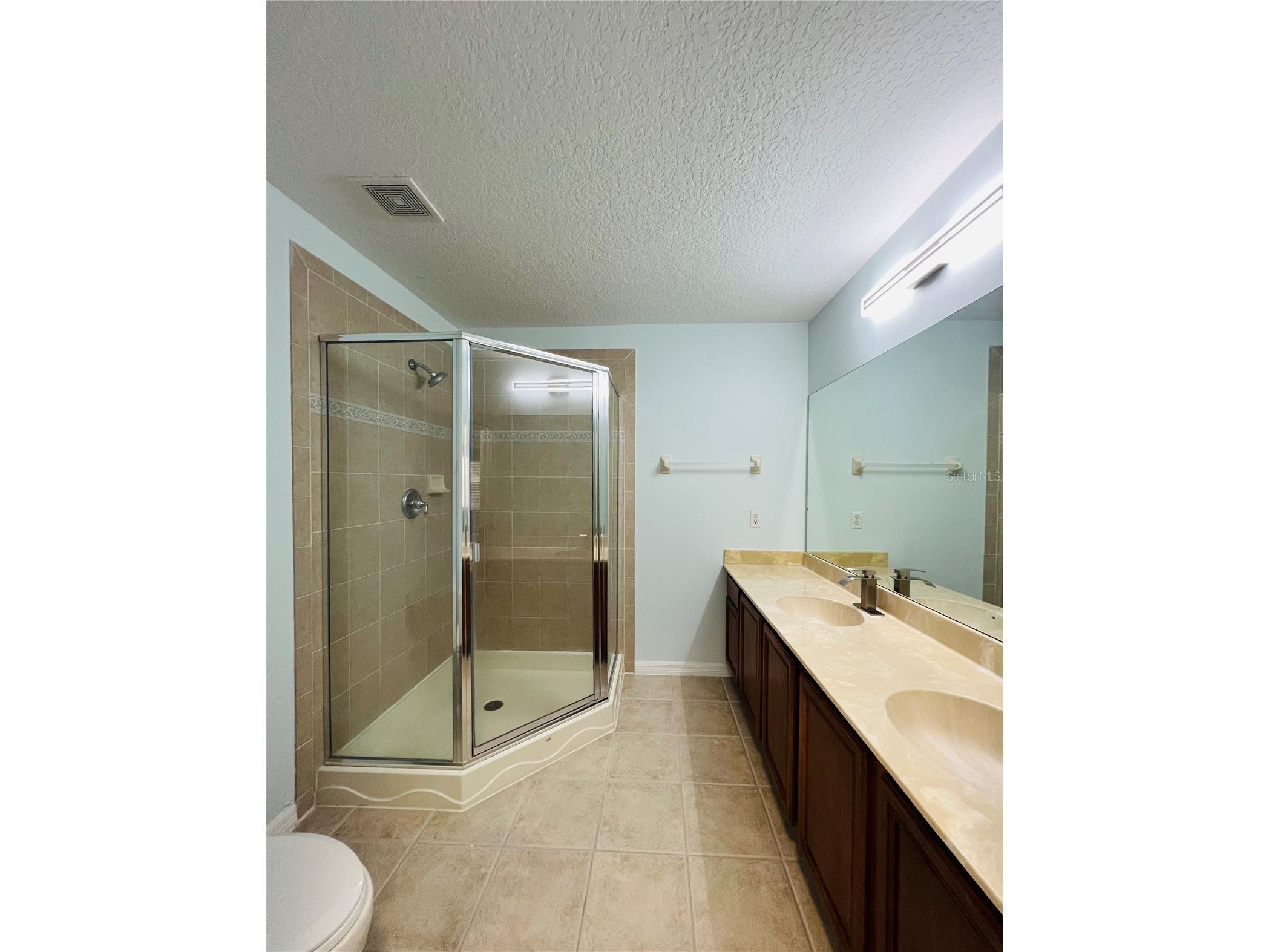9096 Iron Oak Avenue Tampa FL 33647 TB8512926 image16