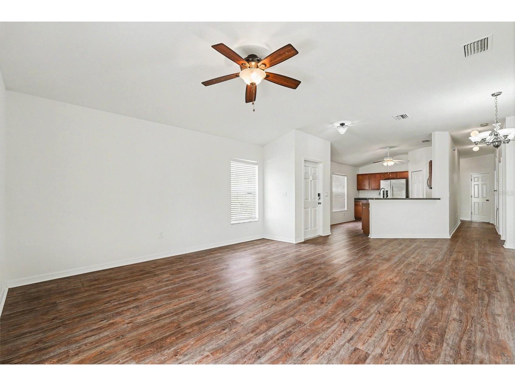 9096 Southern Charm Circle Brooksville FL 34613 TB8502594 image10