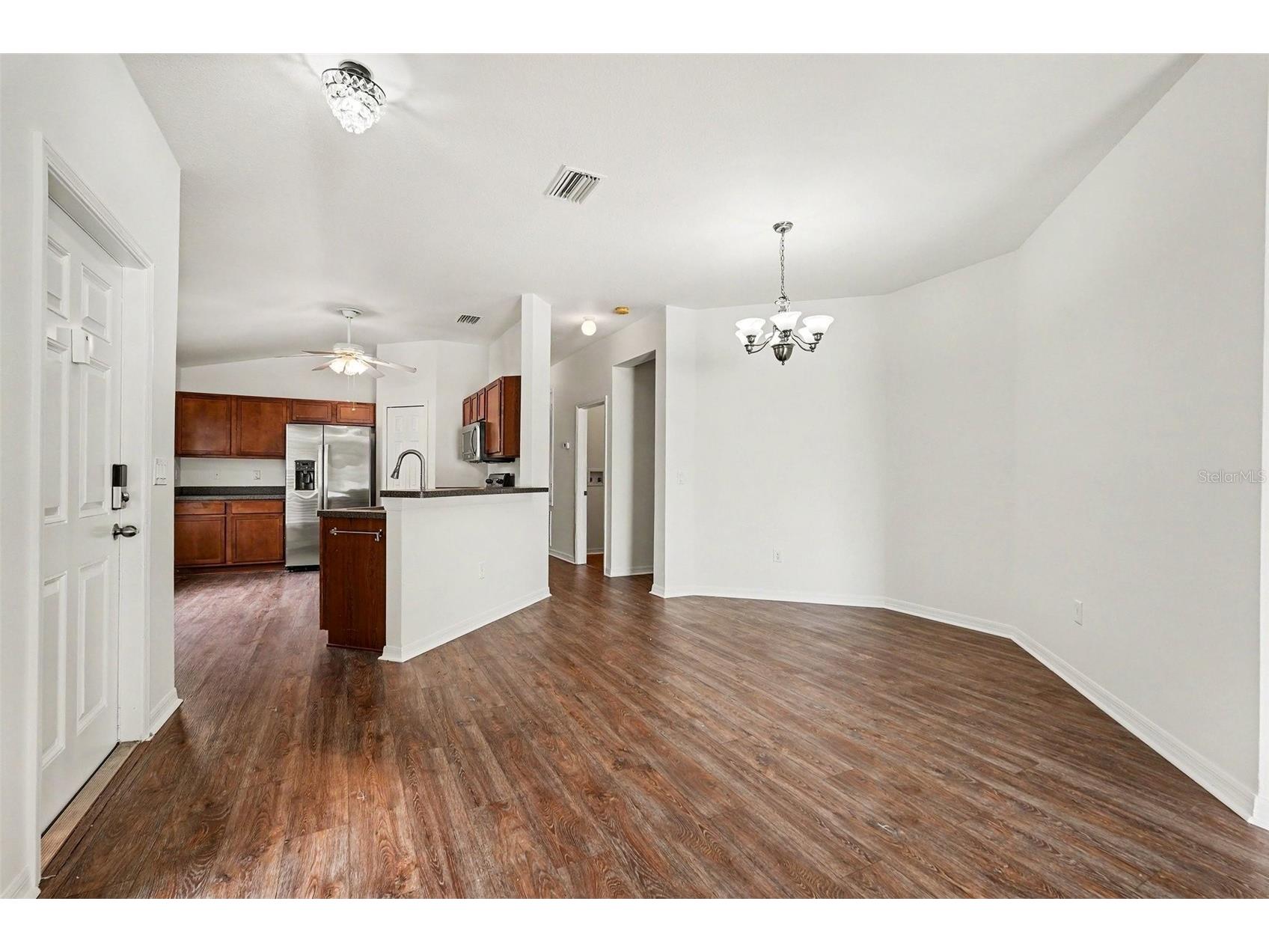 9096 Southern Charm Circle Brooksville FL 34613 TB8502594 image11