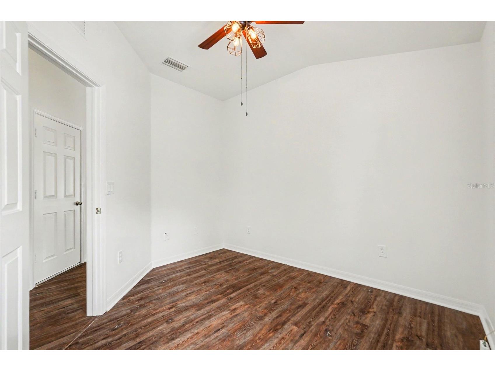 9096 Southern Charm Circle Brooksville FL 34613 TB8502594 image17