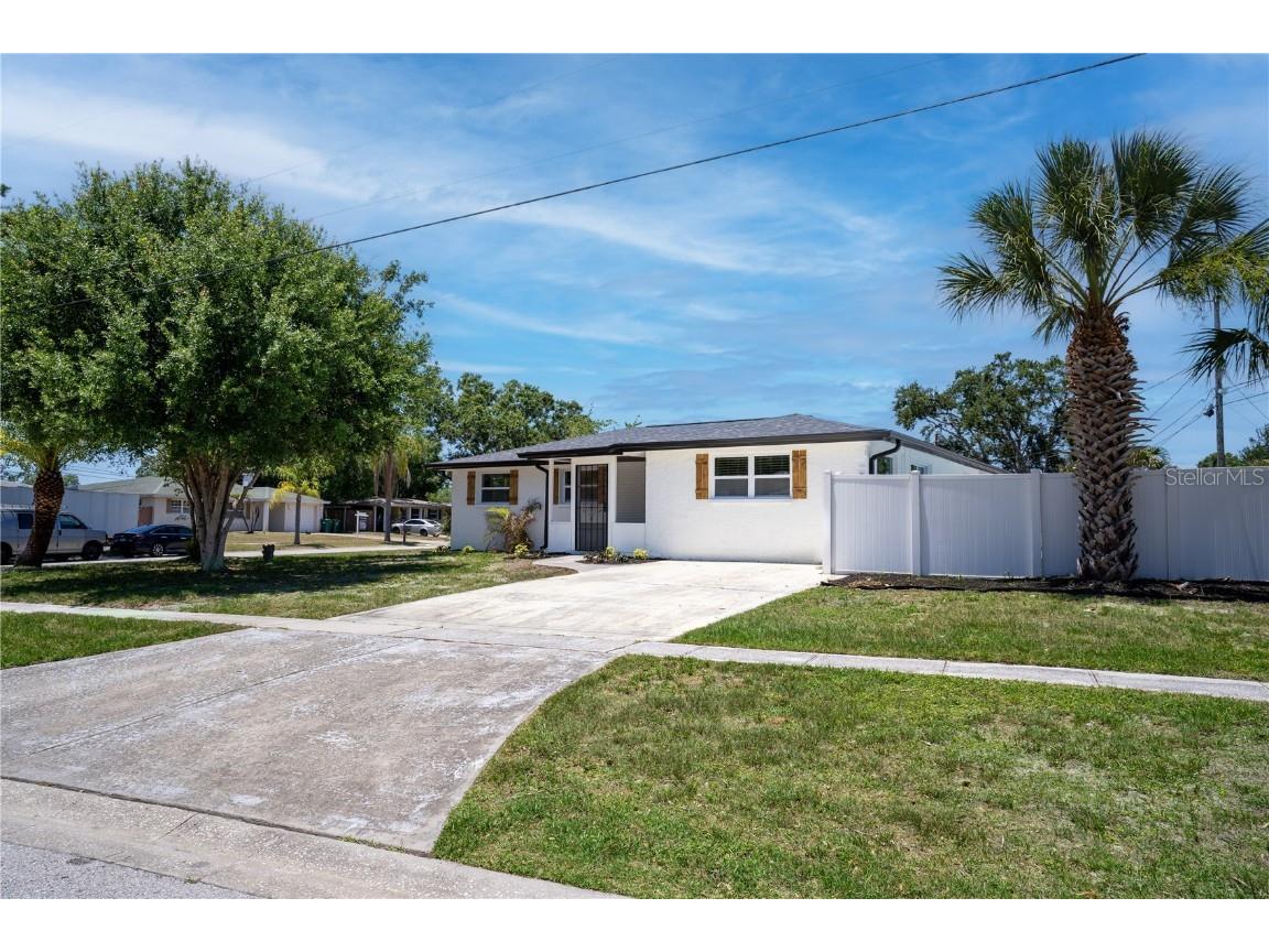 9097 Southern Comfort Drive Largo FL 33773 TB8389139 image1