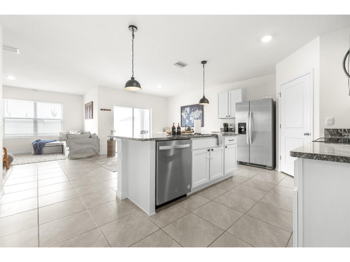 9098 Forge Breeze Loop Wesley Chapel FL 33545 TB8396489 image5