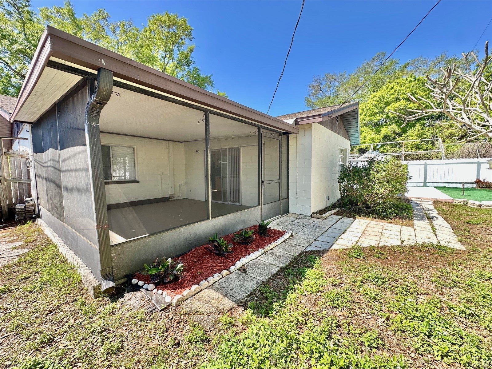 9099 108th Avenue Seminole FL 33777 TB8491679 image22