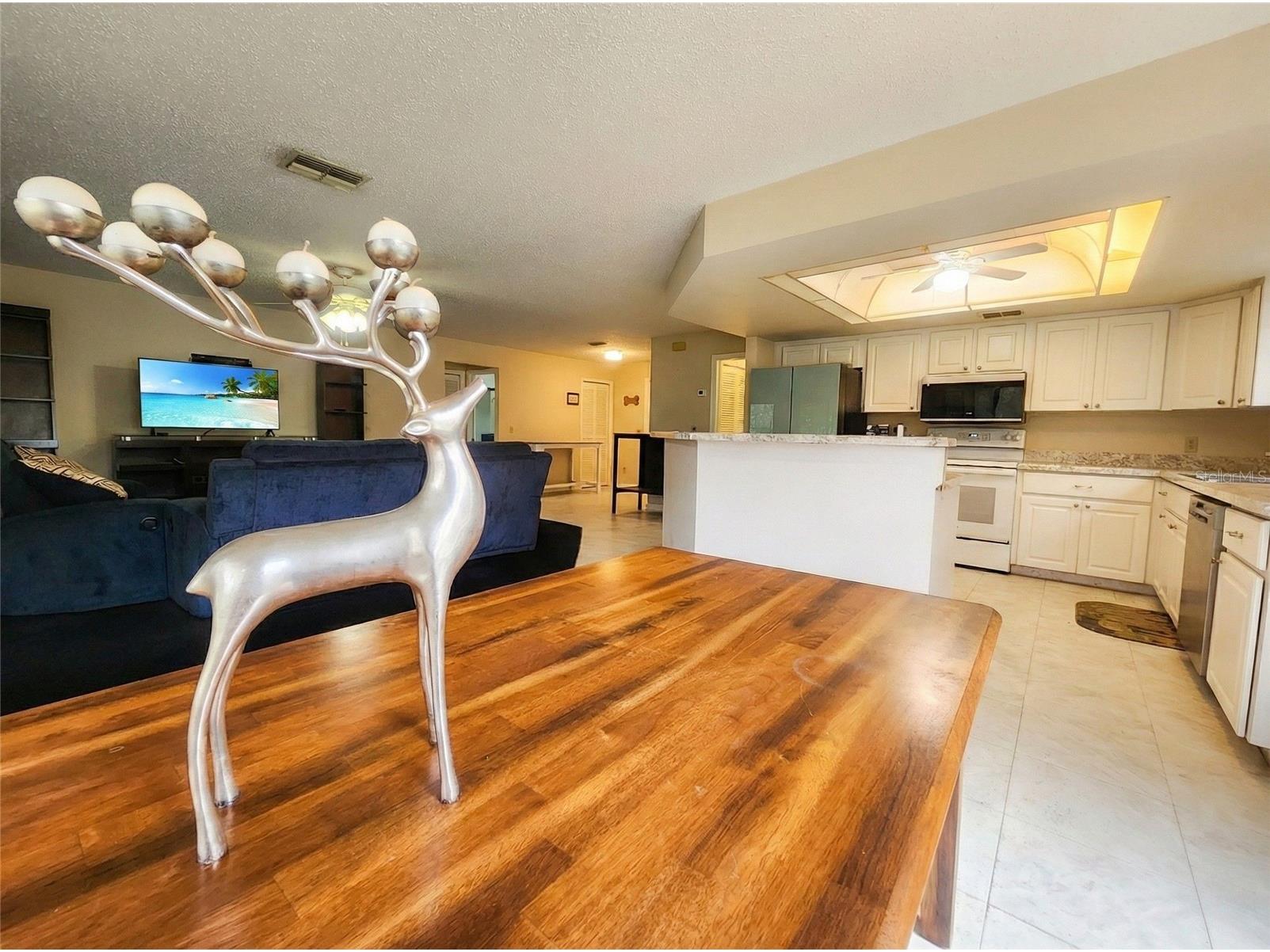 91 Anton Court #Q Homosassa FL 34446 OM715858 image5