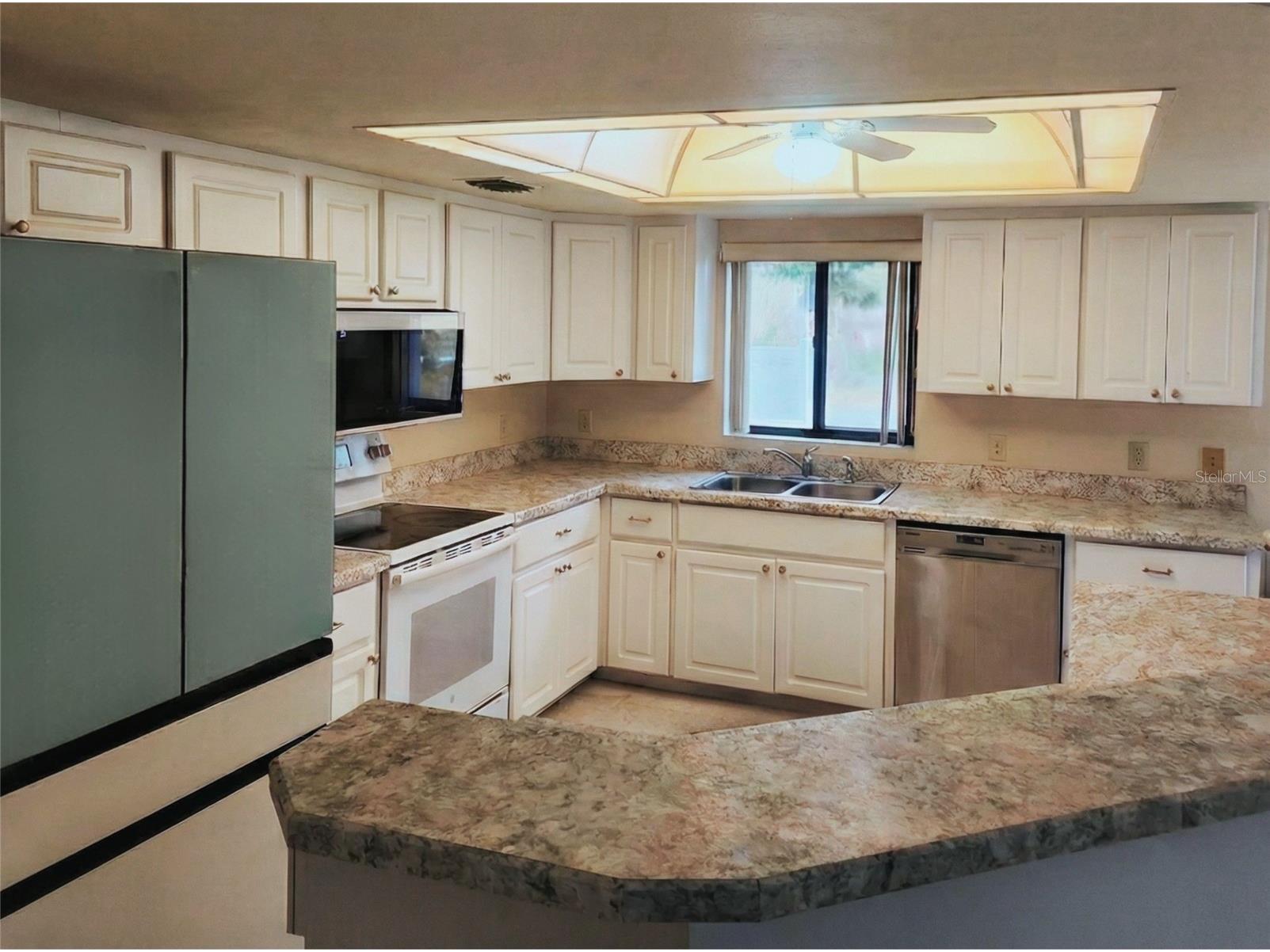 91 Anton Court #Q Homosassa FL 34446 OM715858 image6