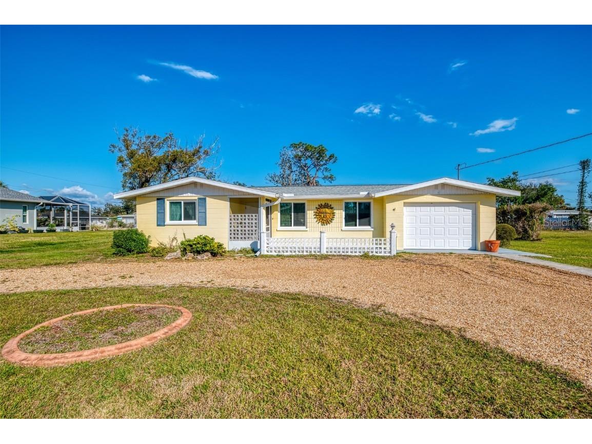 91 Beverly Circle Englewood FL 34223 D6140836 image1