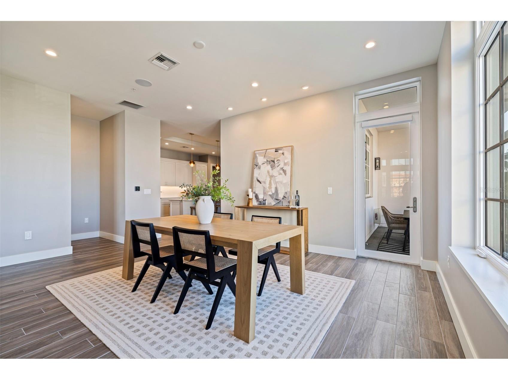 91 Davis Boulevard #201 Tampa FL 33606 TB8485996 image5