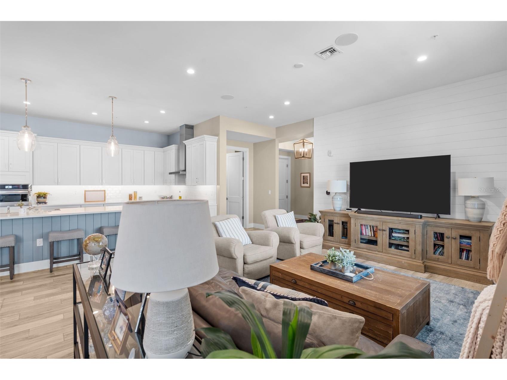91 Davis Boulevard #204 Tampa FL 33606 TB8513312 image14