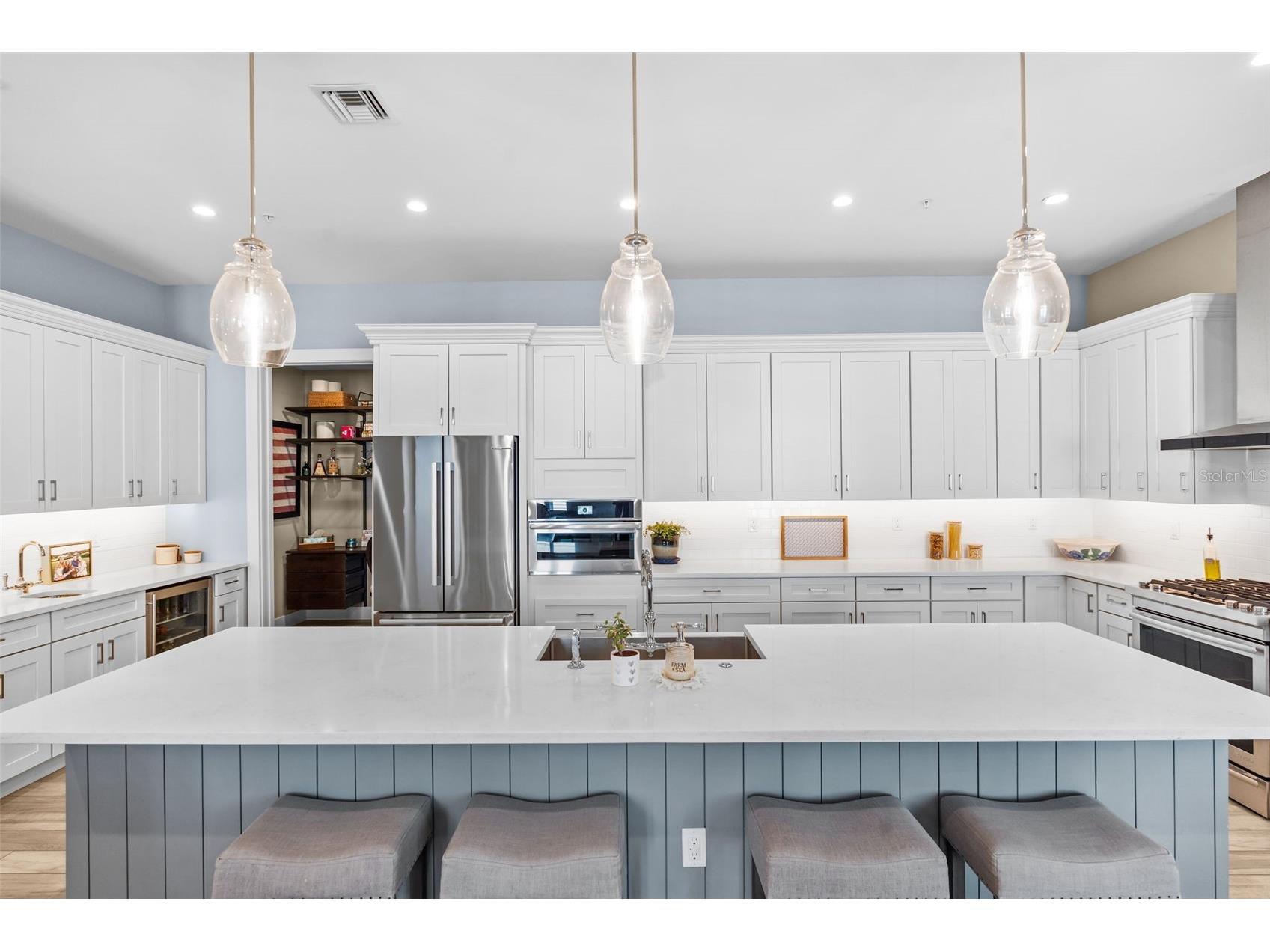 91 Davis Boulevard #204 Tampa FL 33606 TB8513312 image15