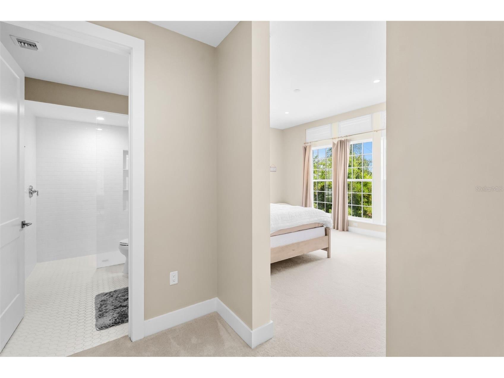 91 Davis Boulevard #204 Tampa FL 33606 TB8513312 image37