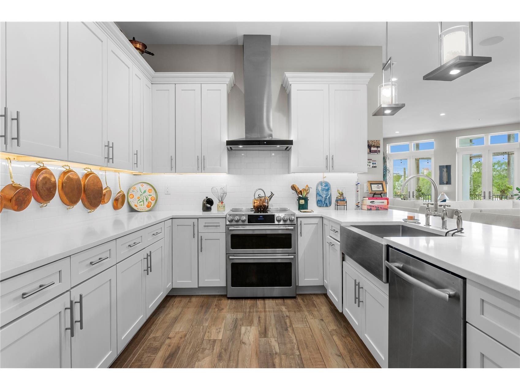 91 Davis Boulevard #303 Tampa FL 33606 TB8498356 image13
